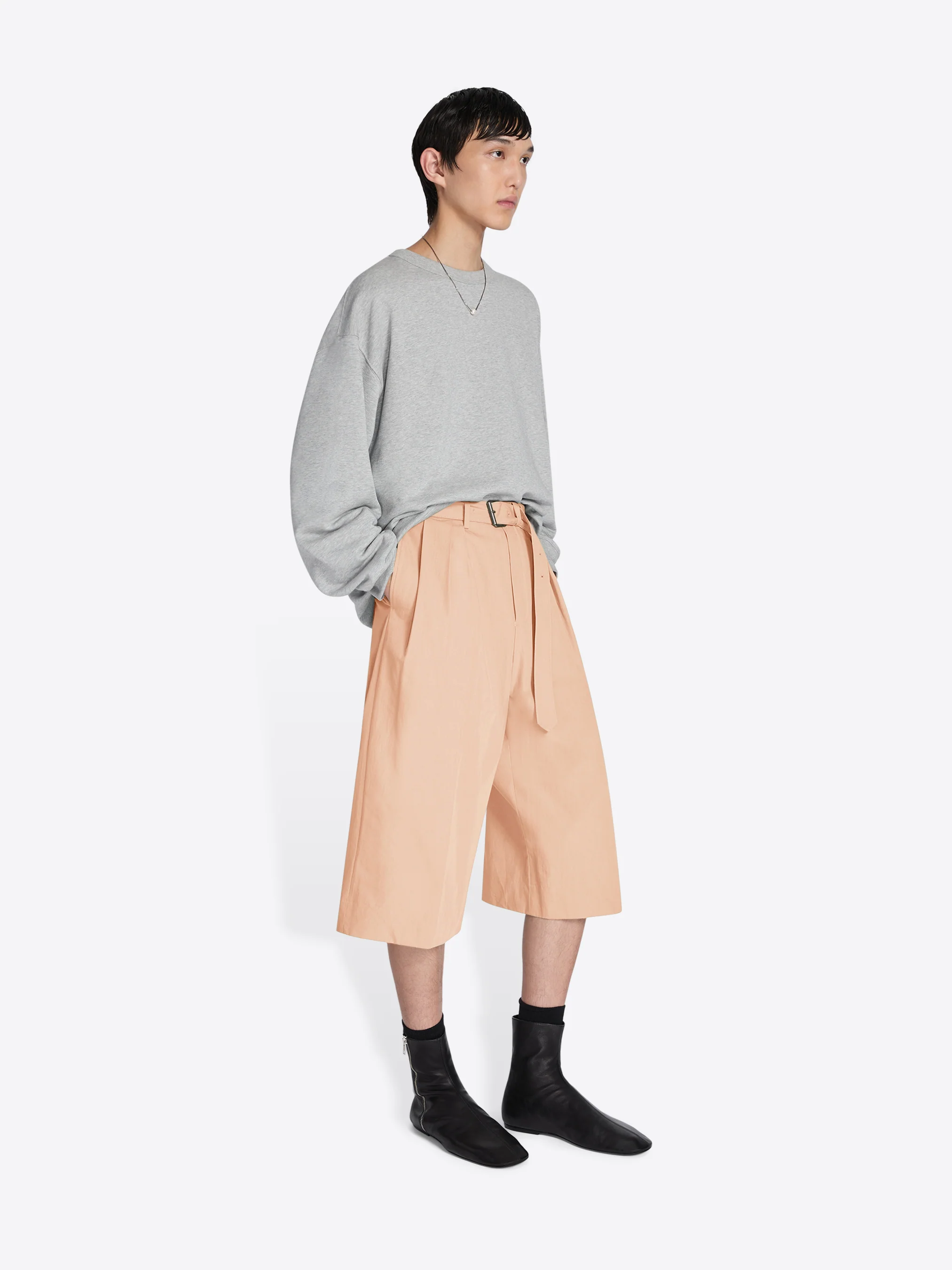 1207-oversized-sweatshirt-3.webp Oversized sweatshirt