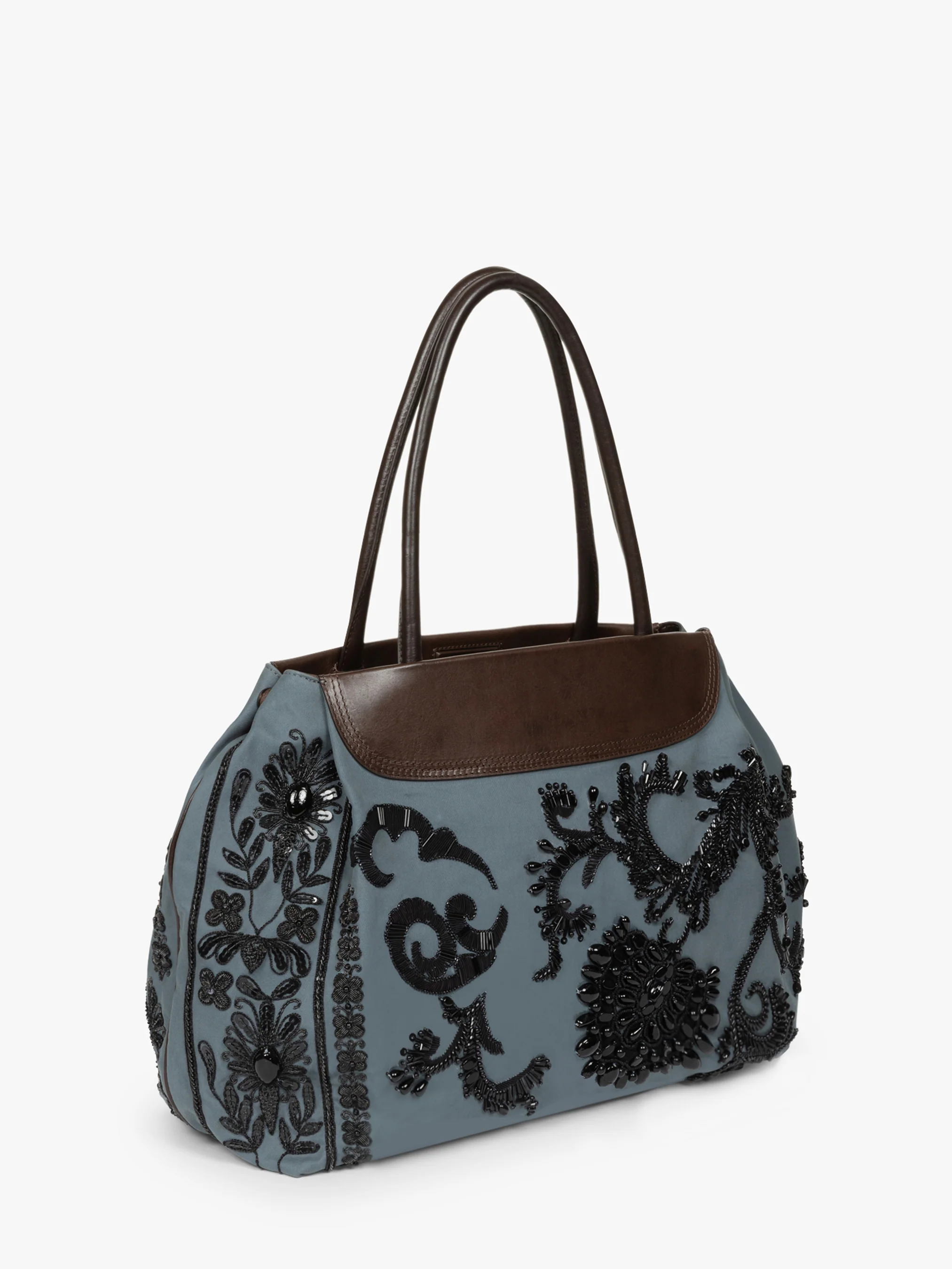 Embroidered shoulder bag