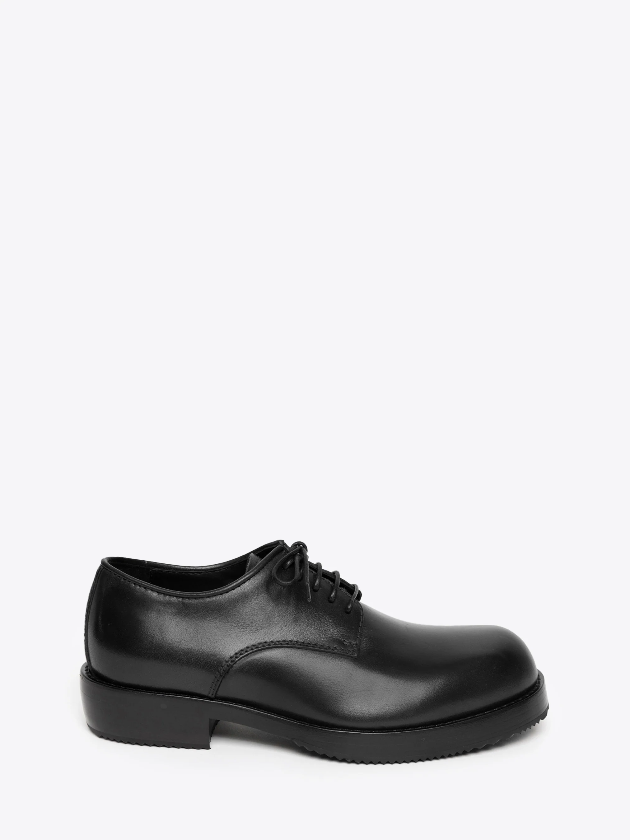 Leather derby shoes