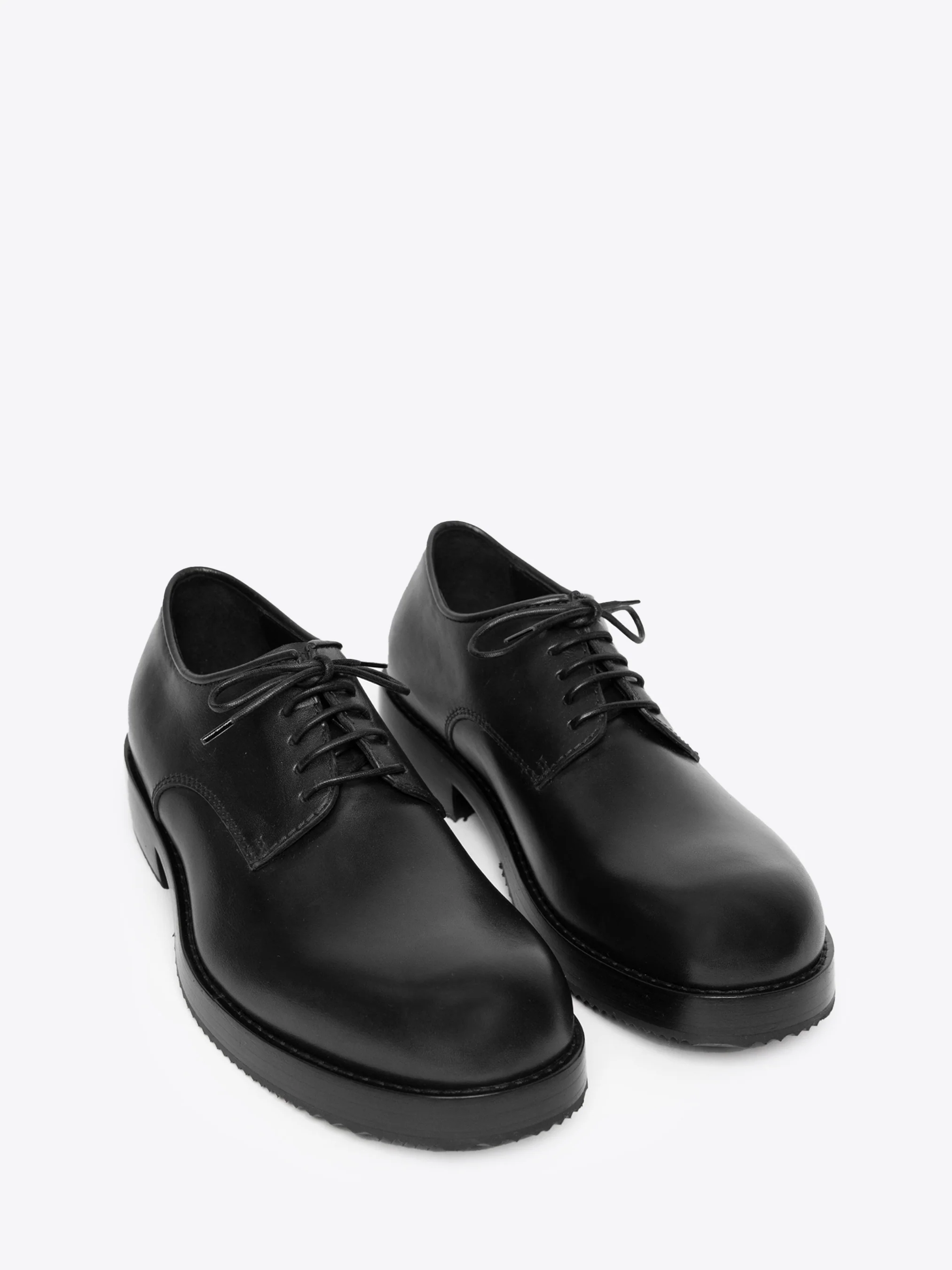 Leather derby shoes