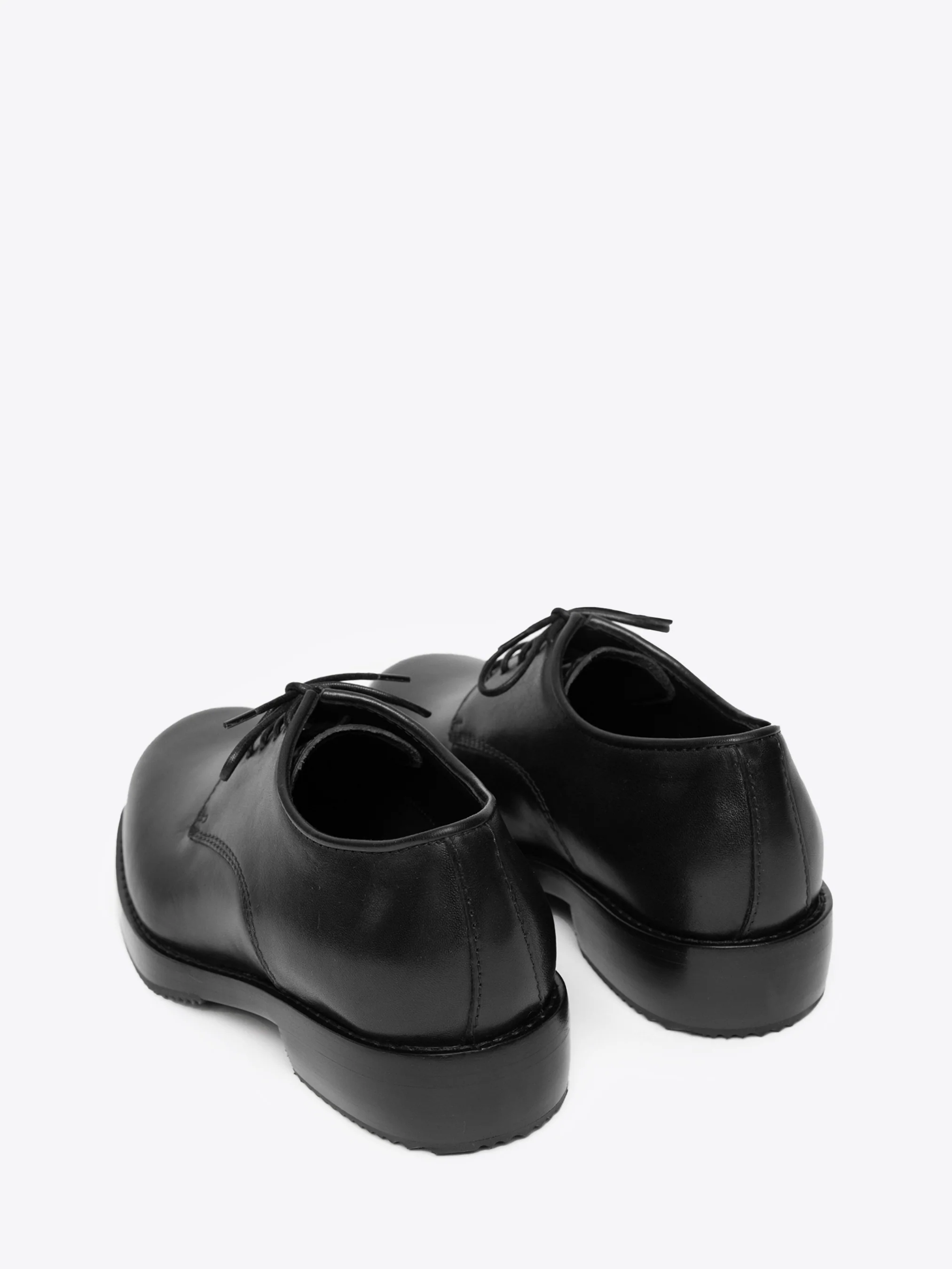 Leather derby shoes