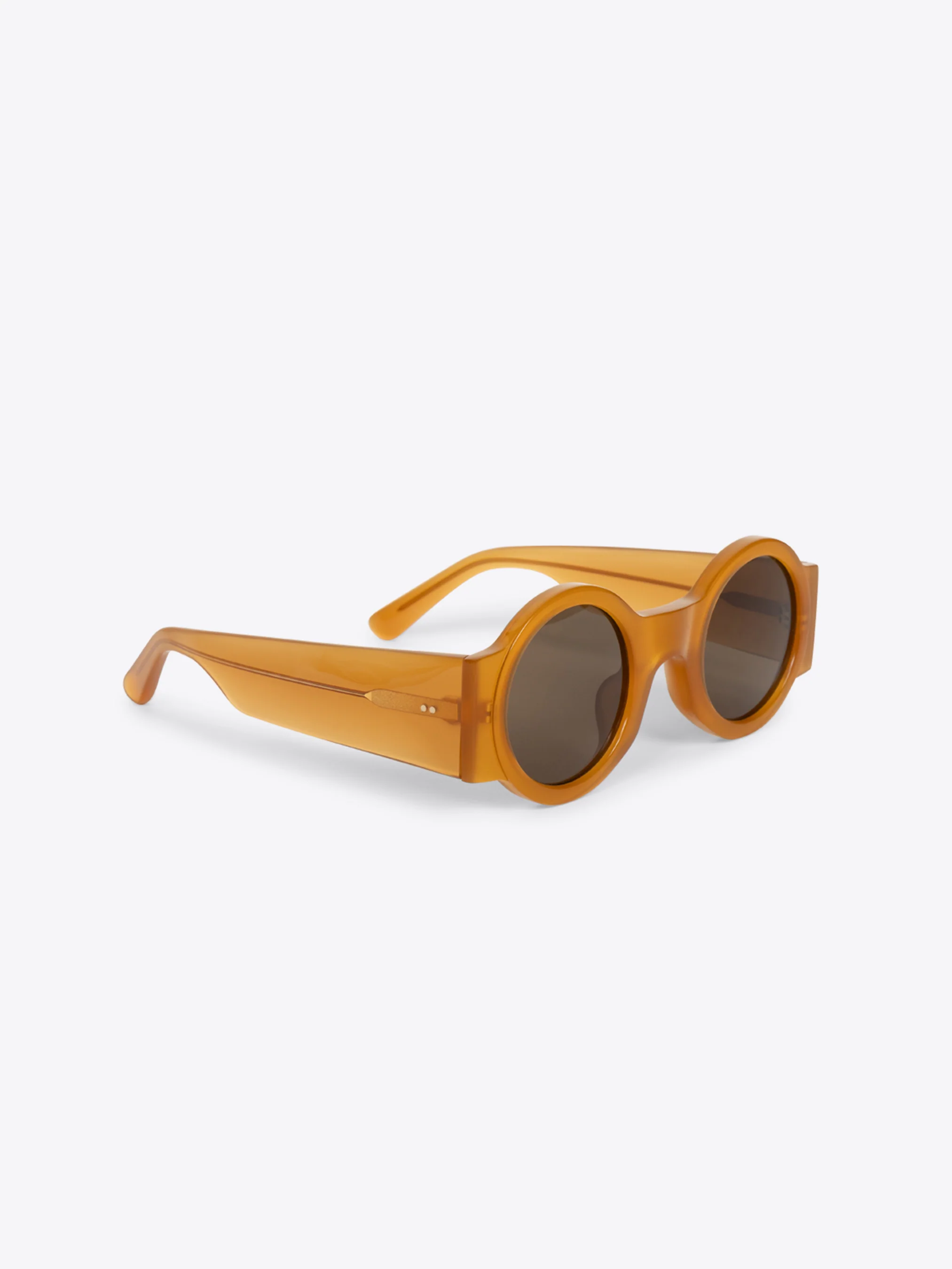 127-round-sunglasses-2.webp Round sunglasses