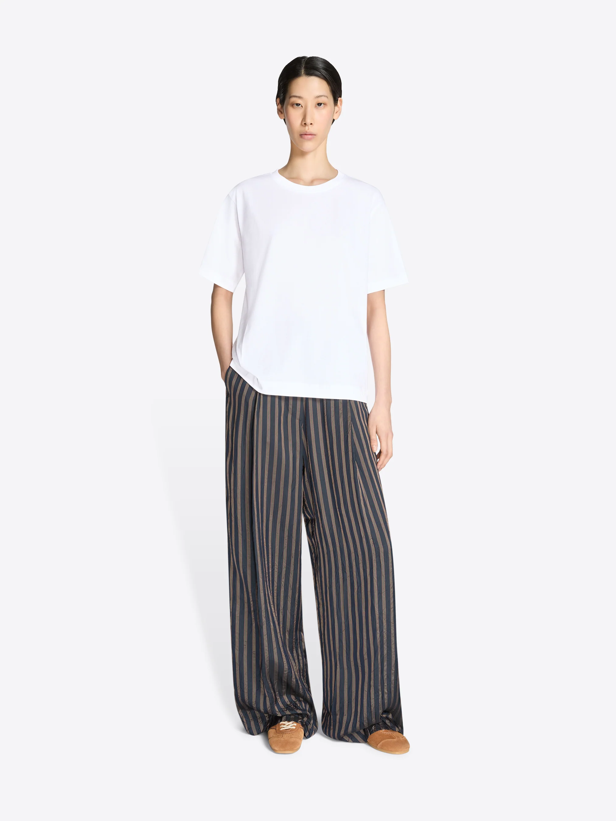 1303-regular-cotton-tee-2.webp Regular cotton tee