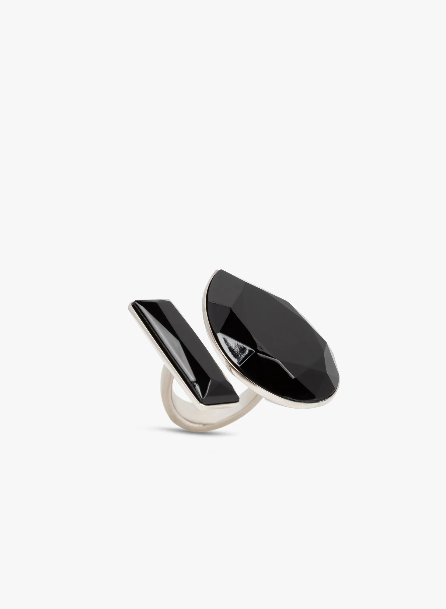 Open gem ring