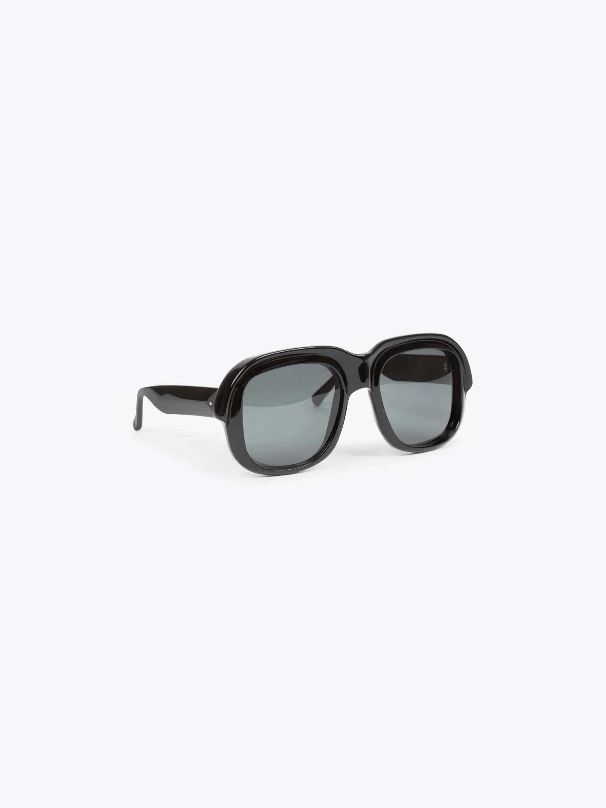 Oversized square sunglasses