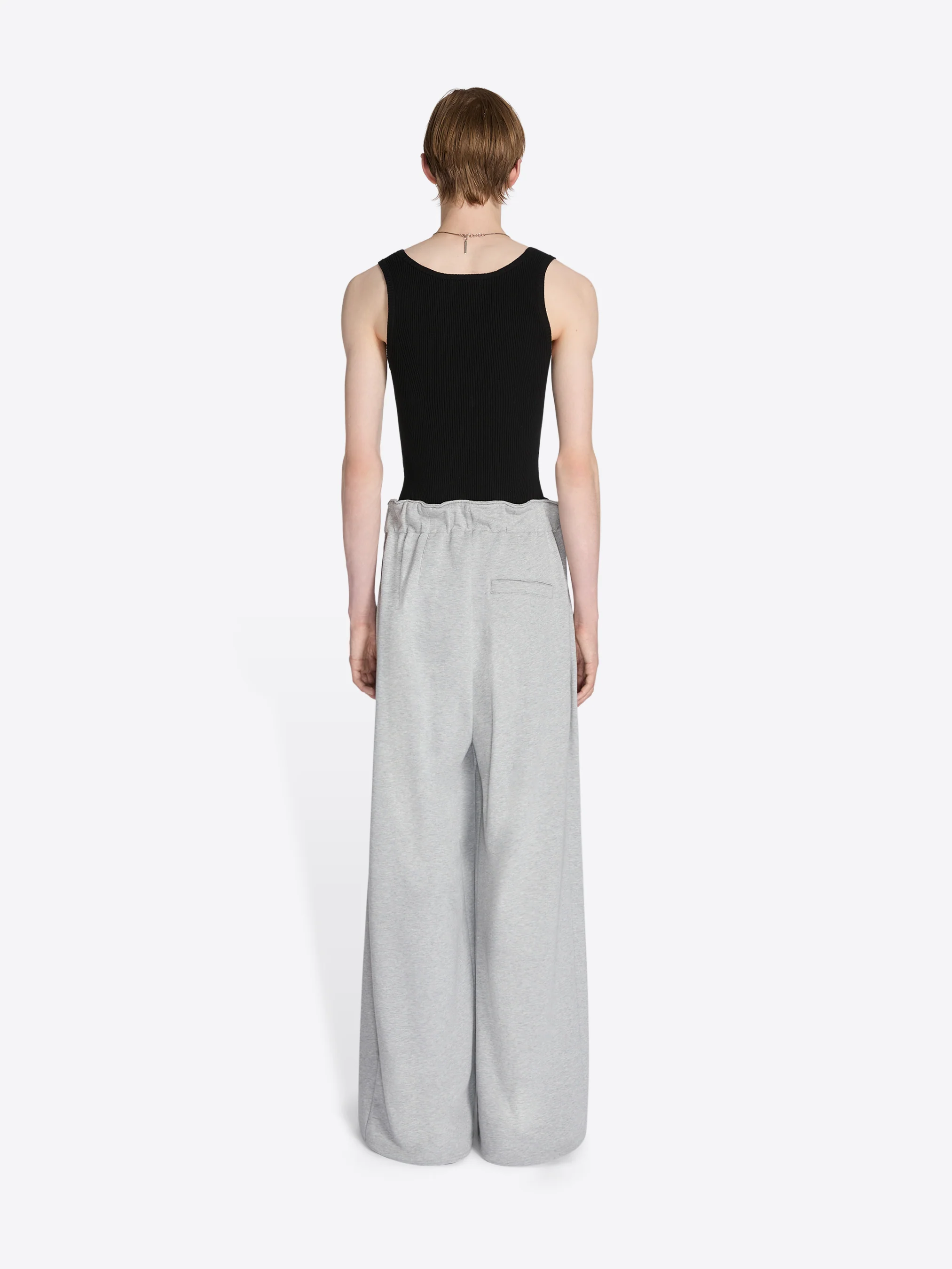 Pleated sweatpants