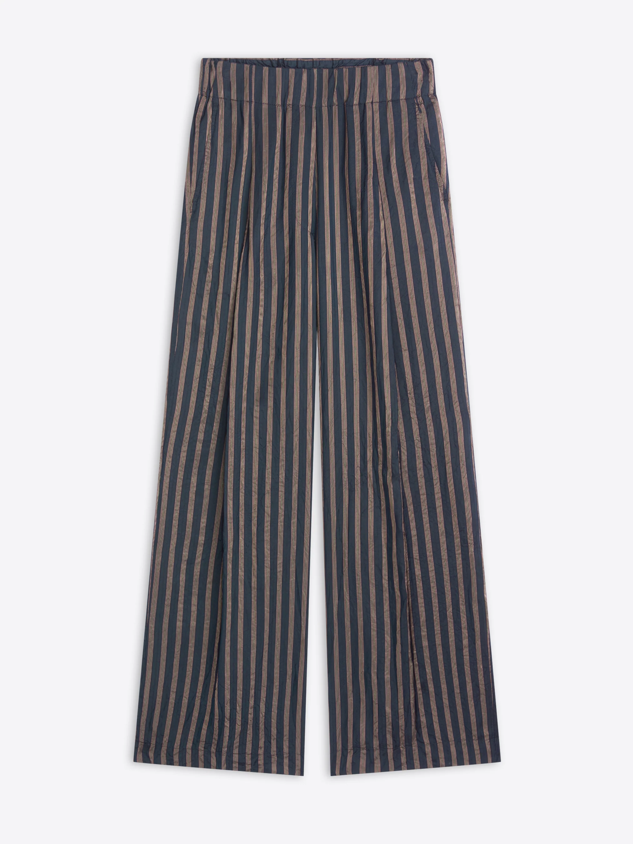 Wide pleated pants