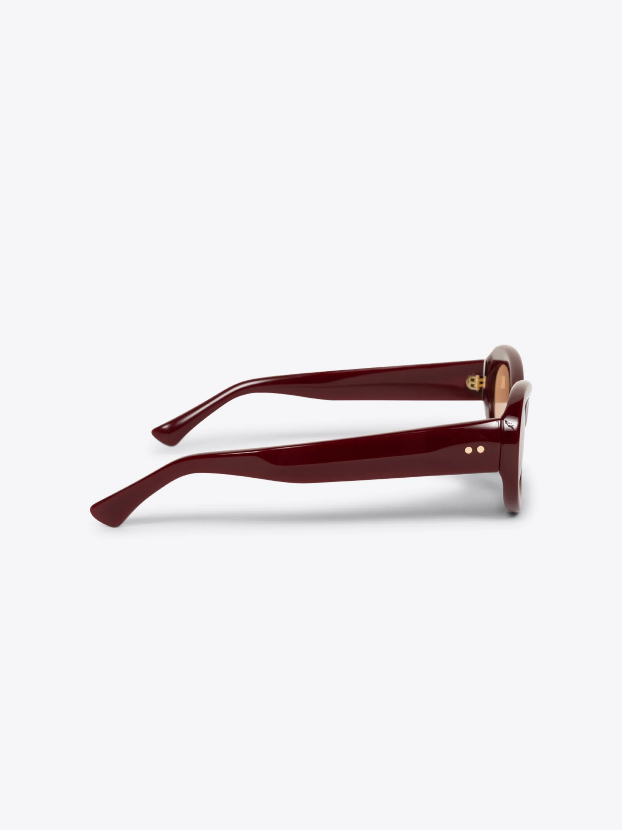 Oval sunglasses