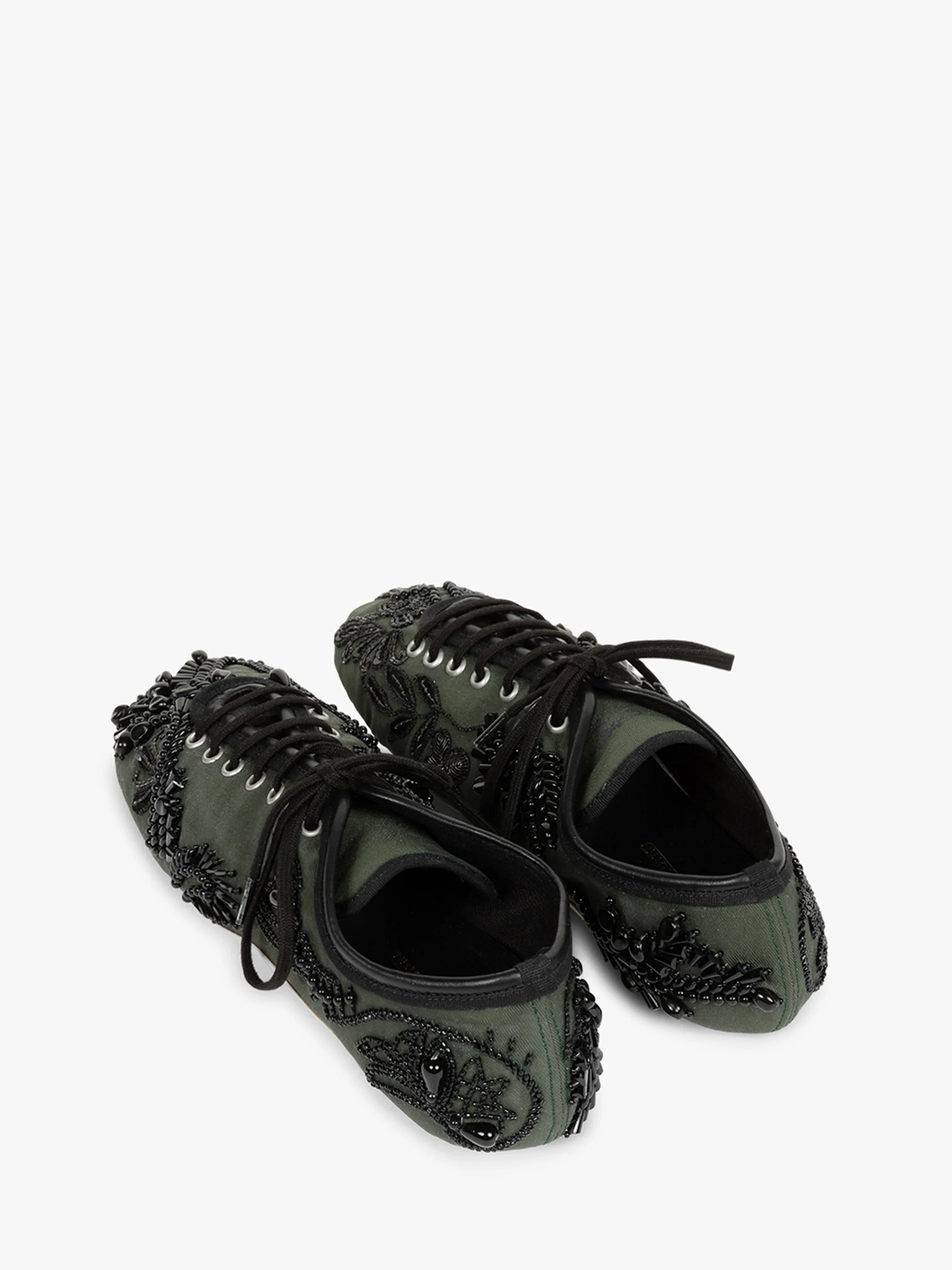 17-embroidered-ballerina-sneakers-9.webp Embroidered ballerina sneakers