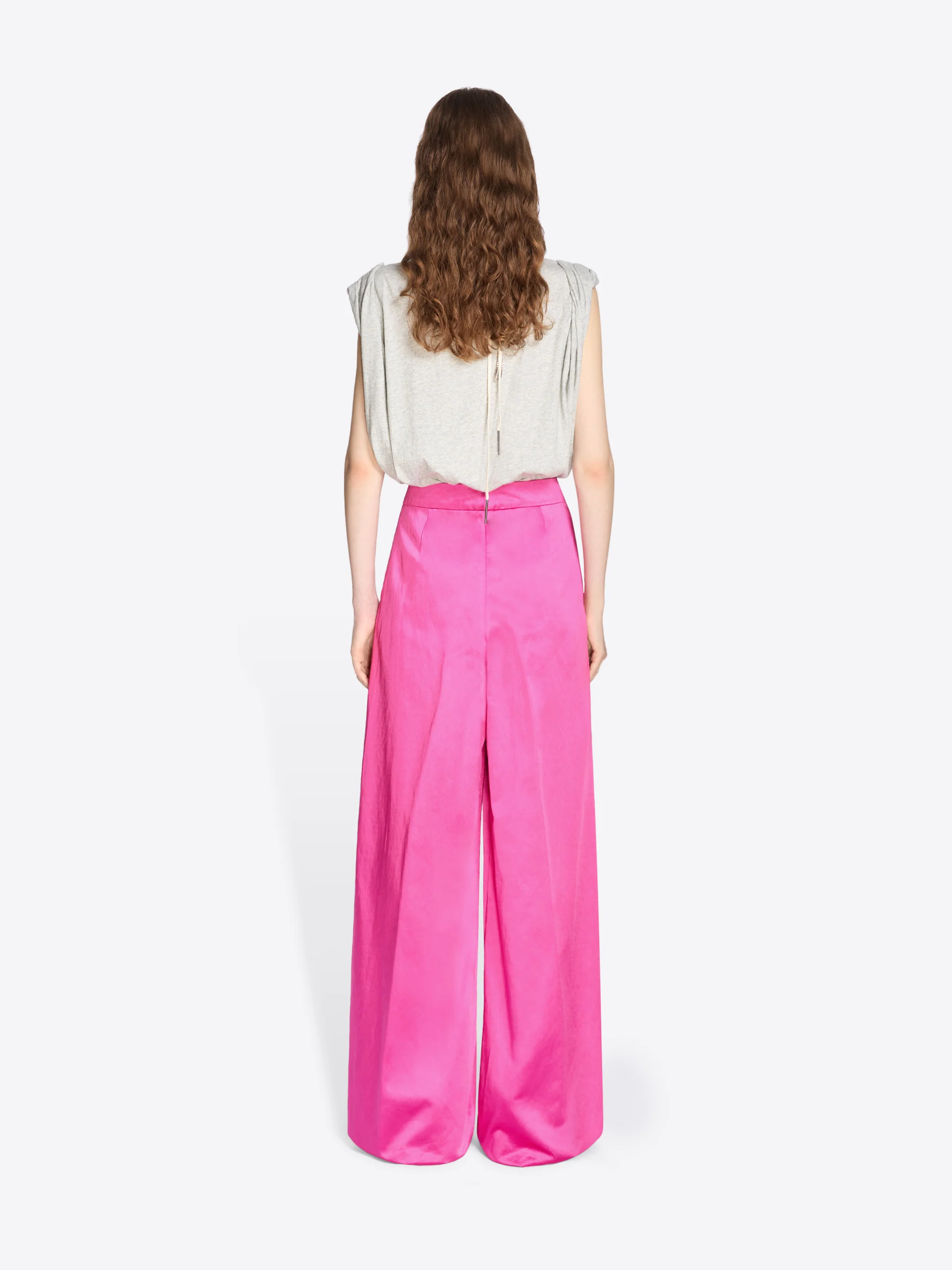 Wide pleated pants