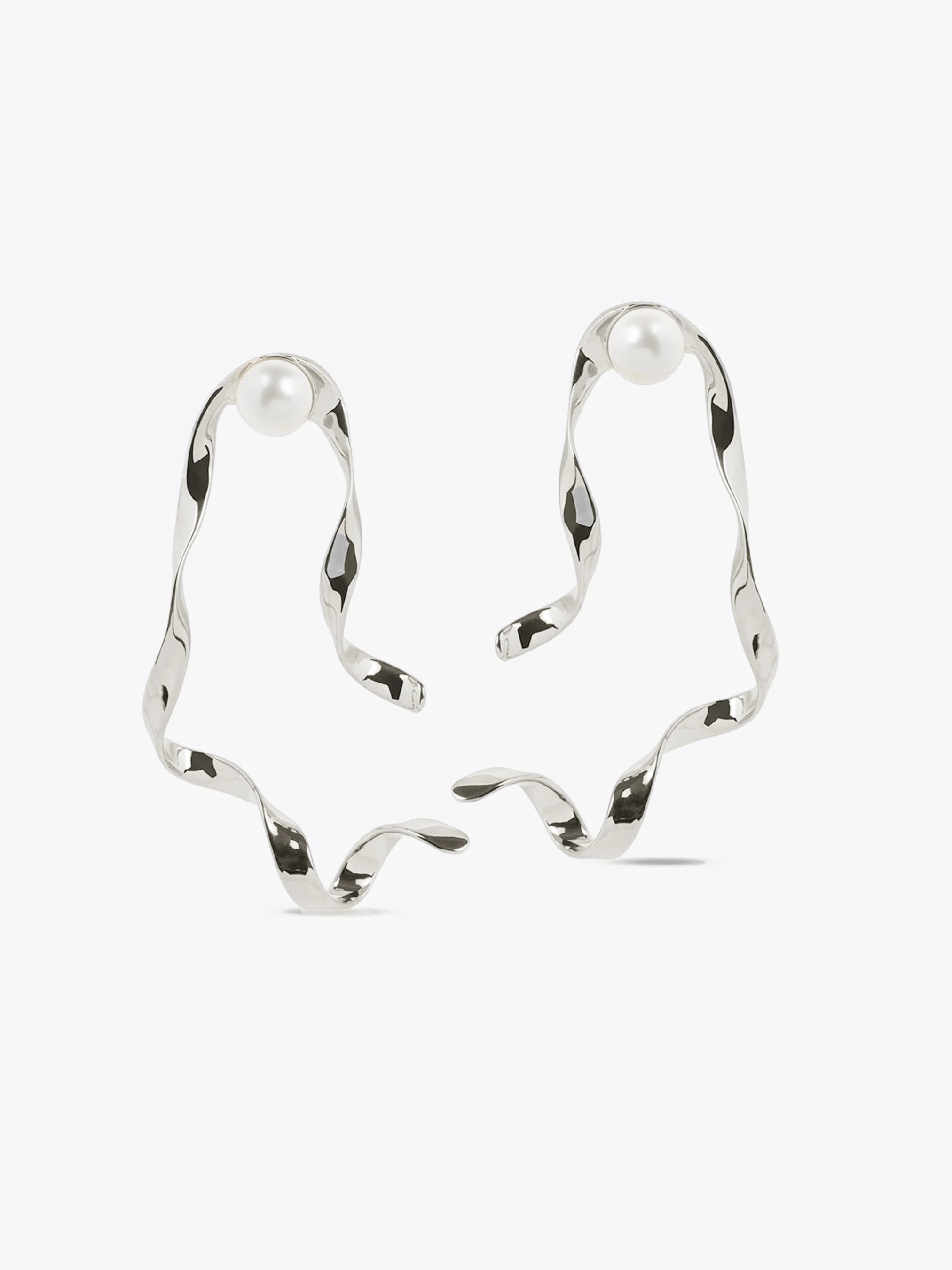 1991-wave-stud-earrings-2.webp Wave stud earrings