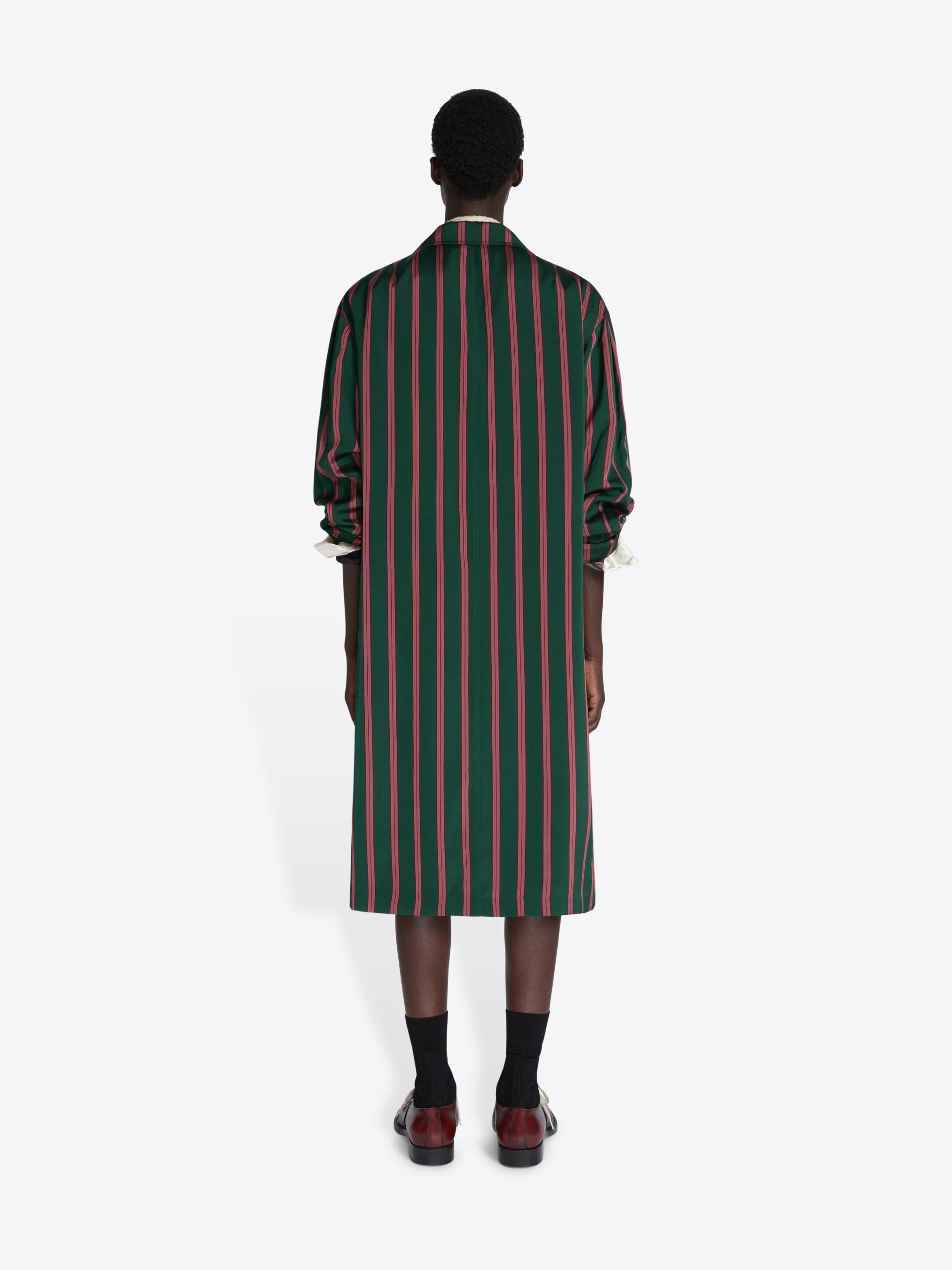 2048-loose-viscose-coat-4.webp Loose viscose coat