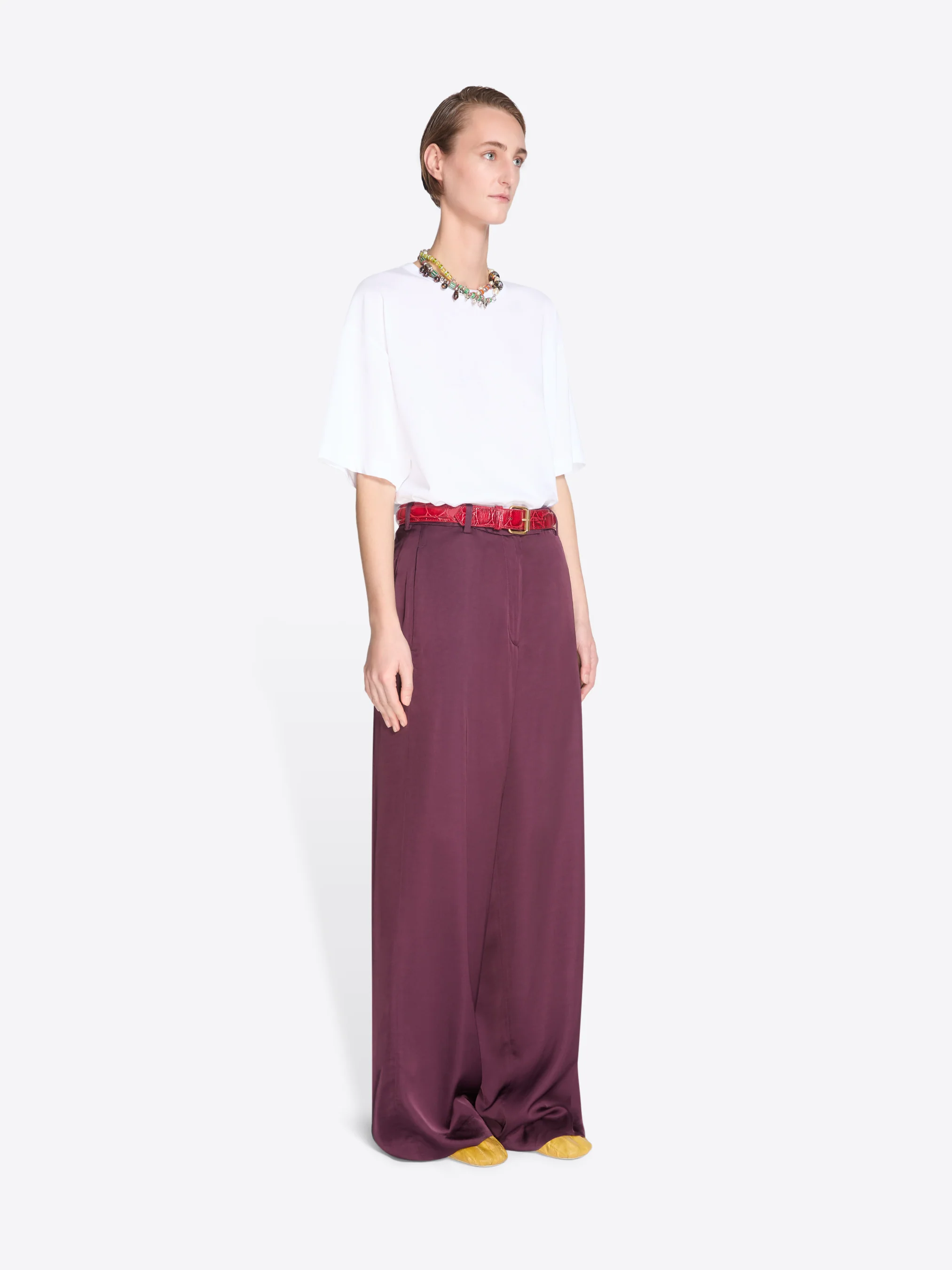 2105-wide-leg-pants-3.webp Wide leg pants