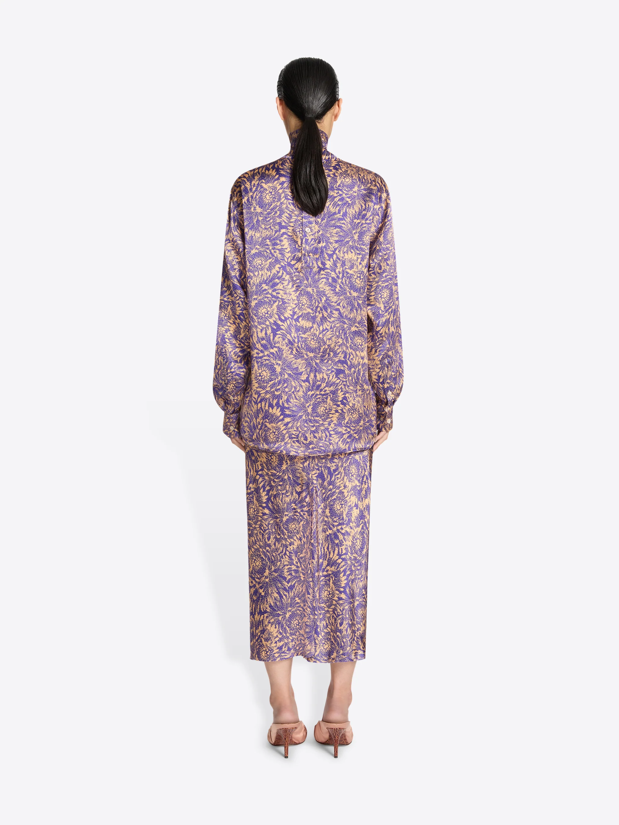 2414-printed-silk-shirt-4.webp Printed silk shirt