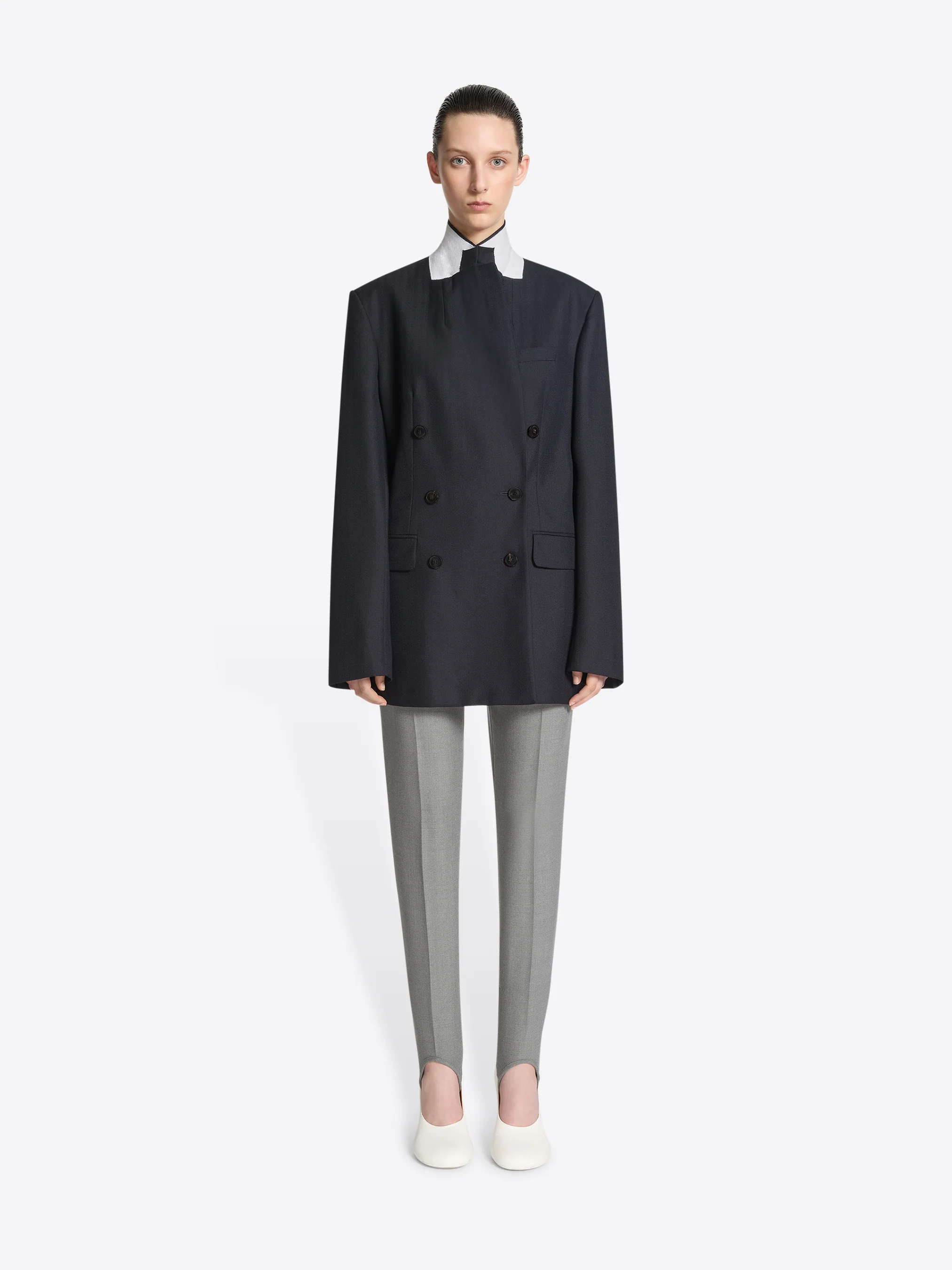 2422-oversized-wool-blazer-2.webp Oversized wool blazer