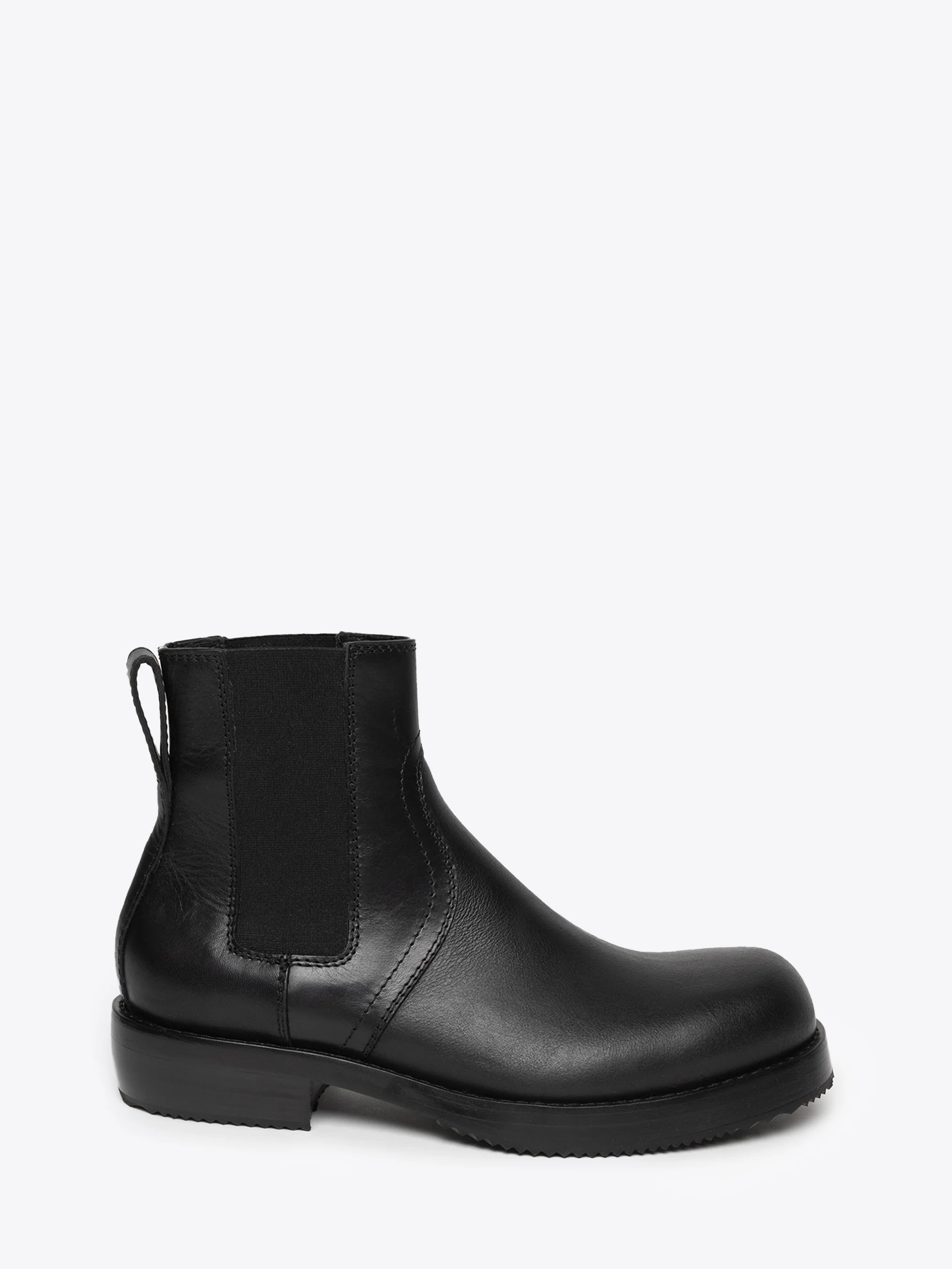 2429-leather-chelsea-boots-1.webp Leather Chelsea boots