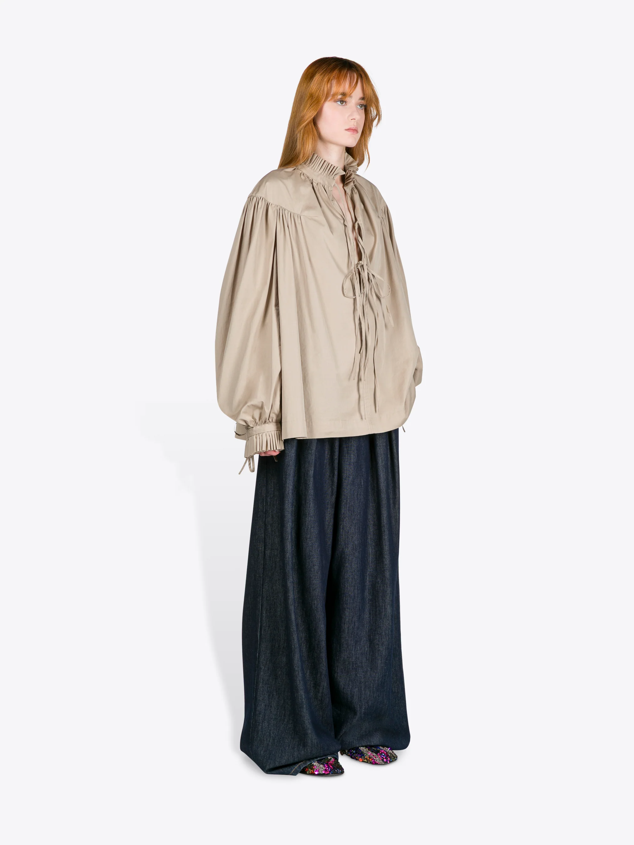 2562-ruffled-cotton-shirt-3.webp Ruffled cotton shirt