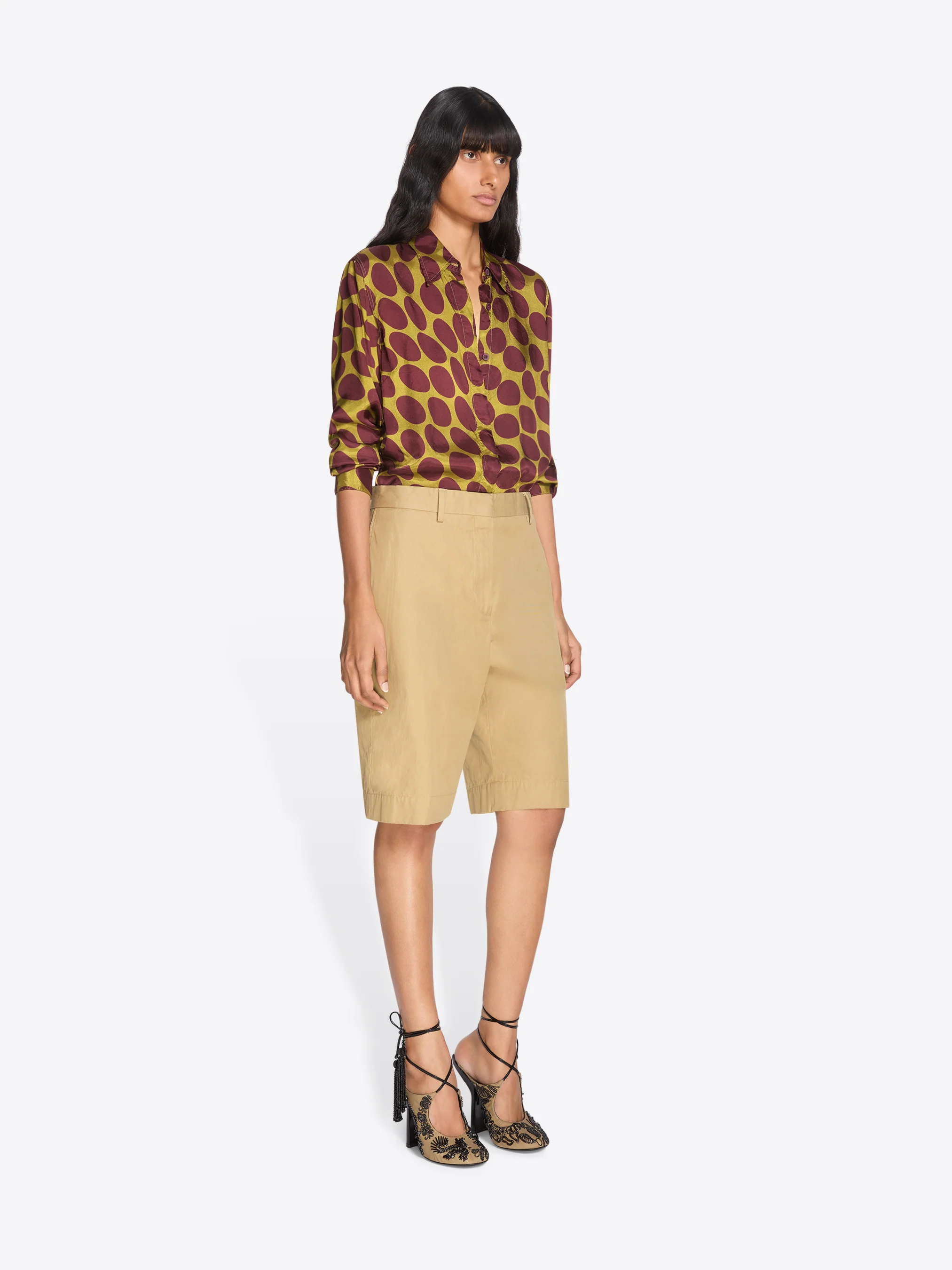 274-tailored-cotton-shorts-3.webp Tailored cotton shorts