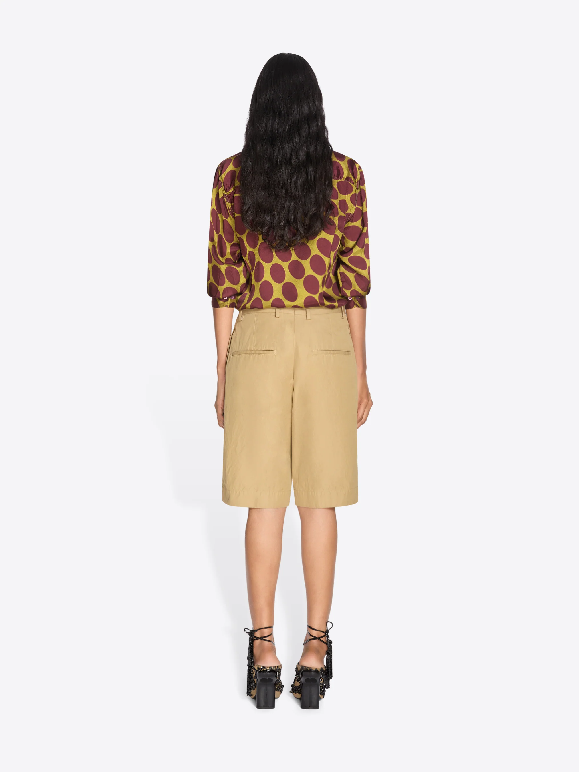 274-tailored-cotton-shorts-4.webp Tailored cotton shorts