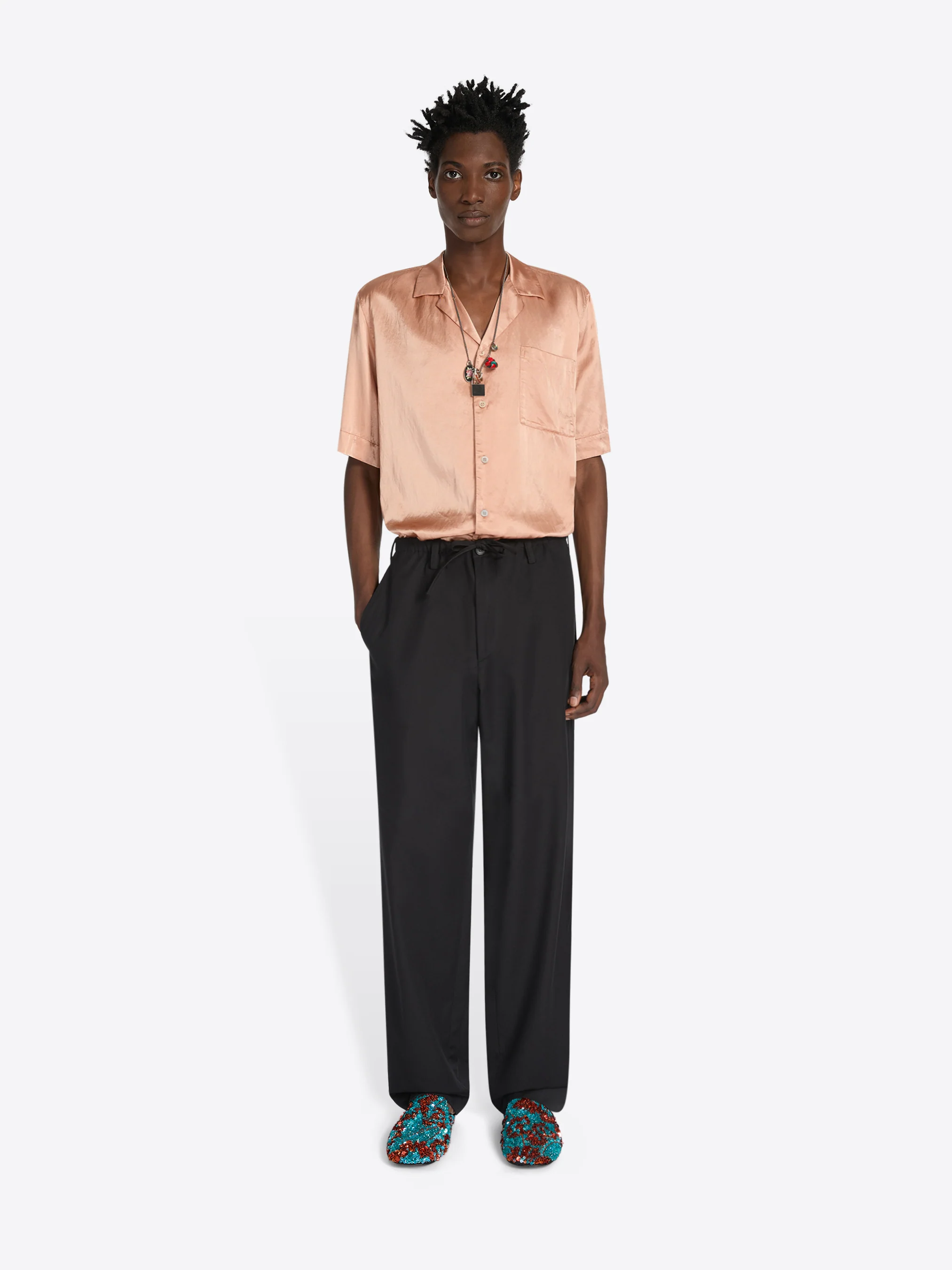2927-straight-pants-2.webp Straight pants