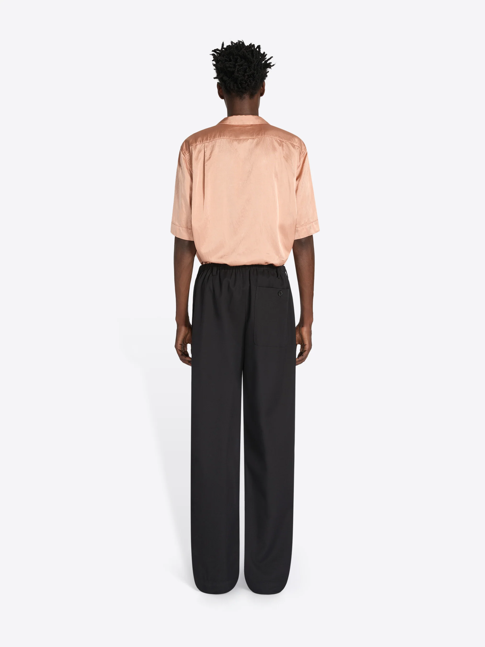 2927-straight-pants-4.webp Straight pants
