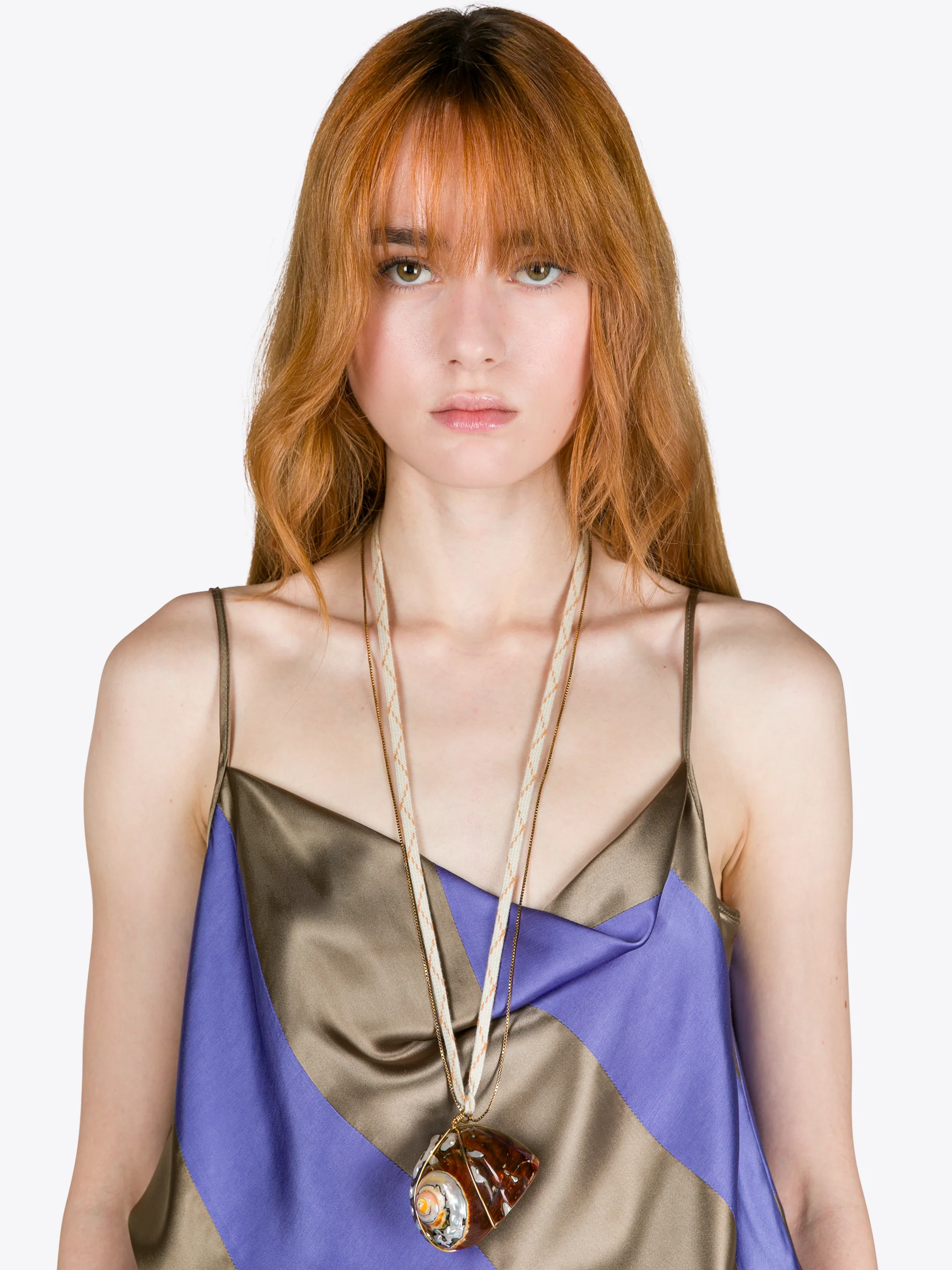 Shell charm necklace