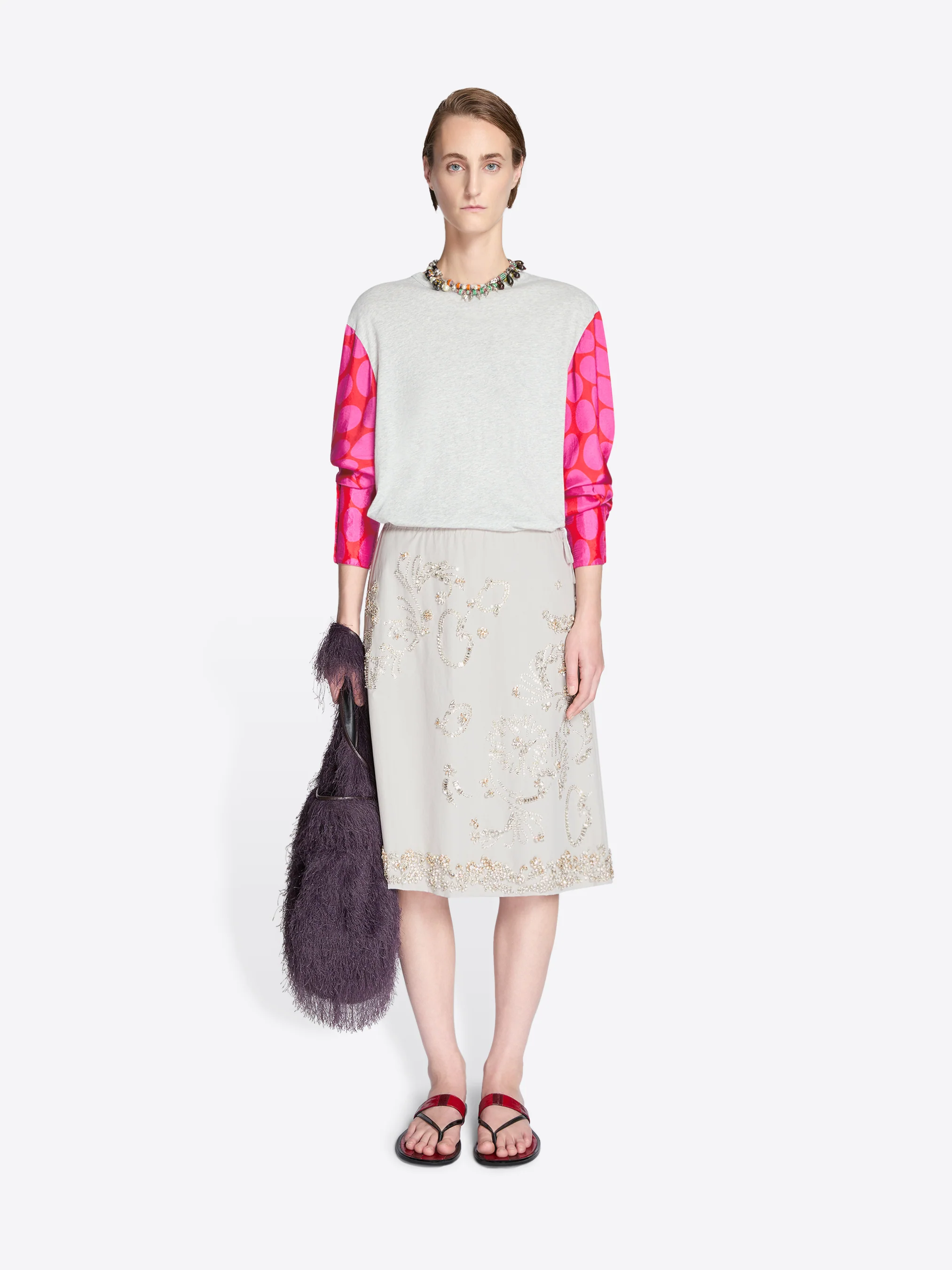 Contrast sleeves tee