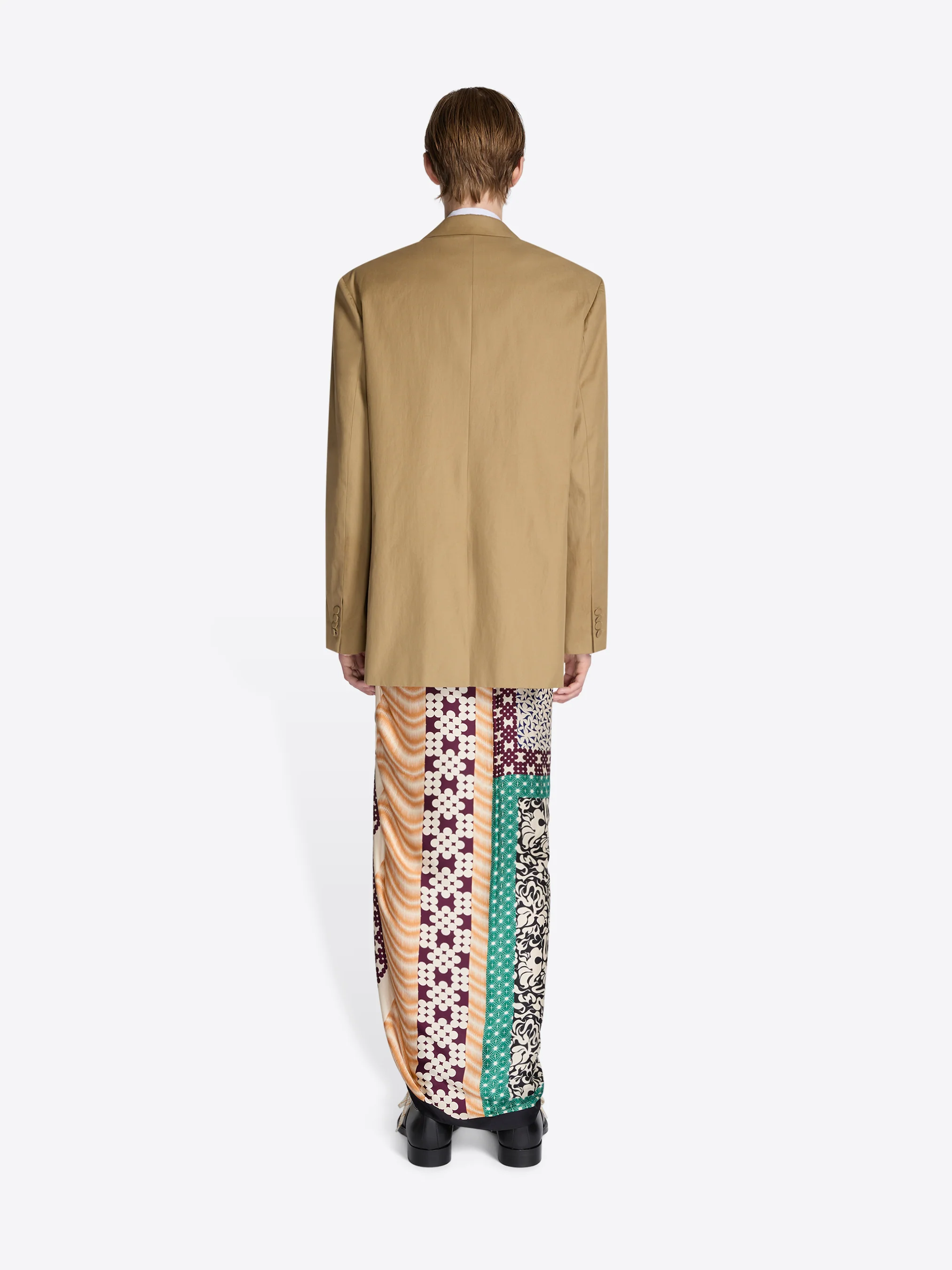 3076-oversized-double-breasted-blazer-4.webp Oversized double breasted blazer
