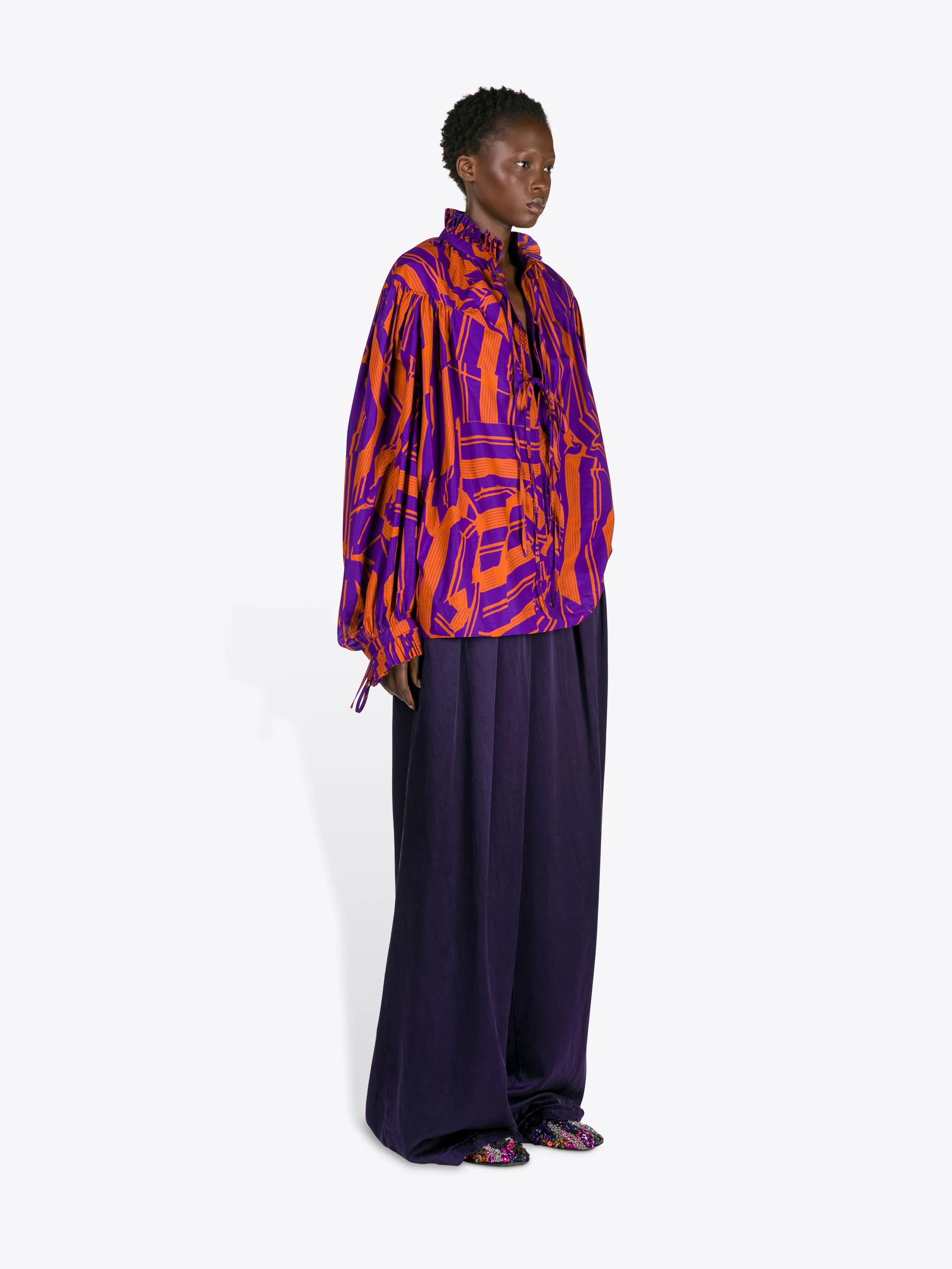 3095-ruffled-cotton-shirt-3.webp Ruffled cotton shirt