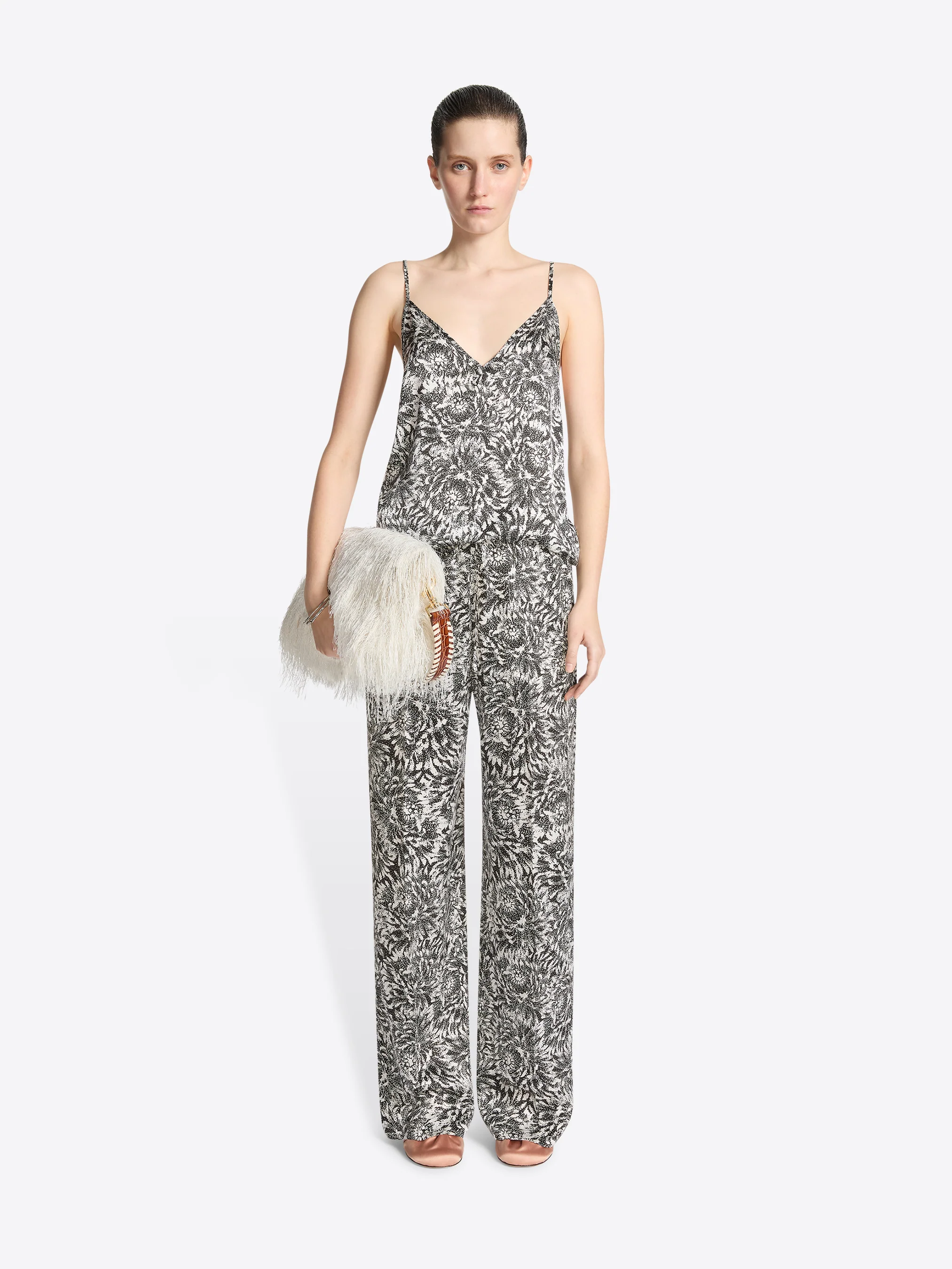 3119-elasticated-pants-2.webp Elasticated pants