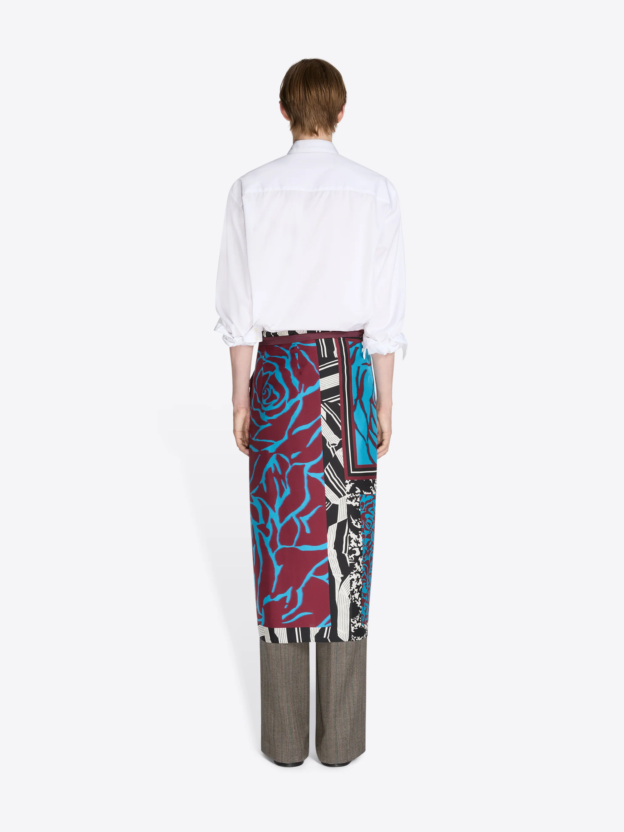 32-long-wrap-scarf-skirt-8.webp Long wrap scarf-skirt