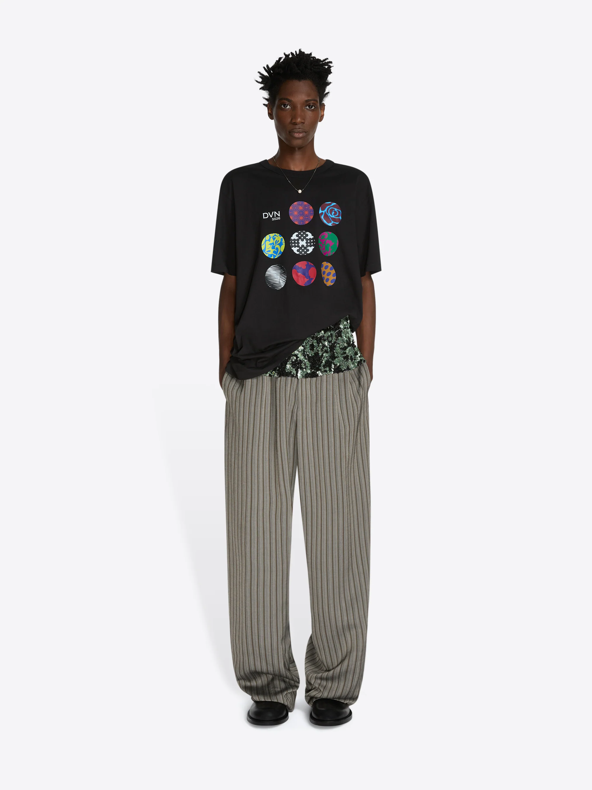 Show tee