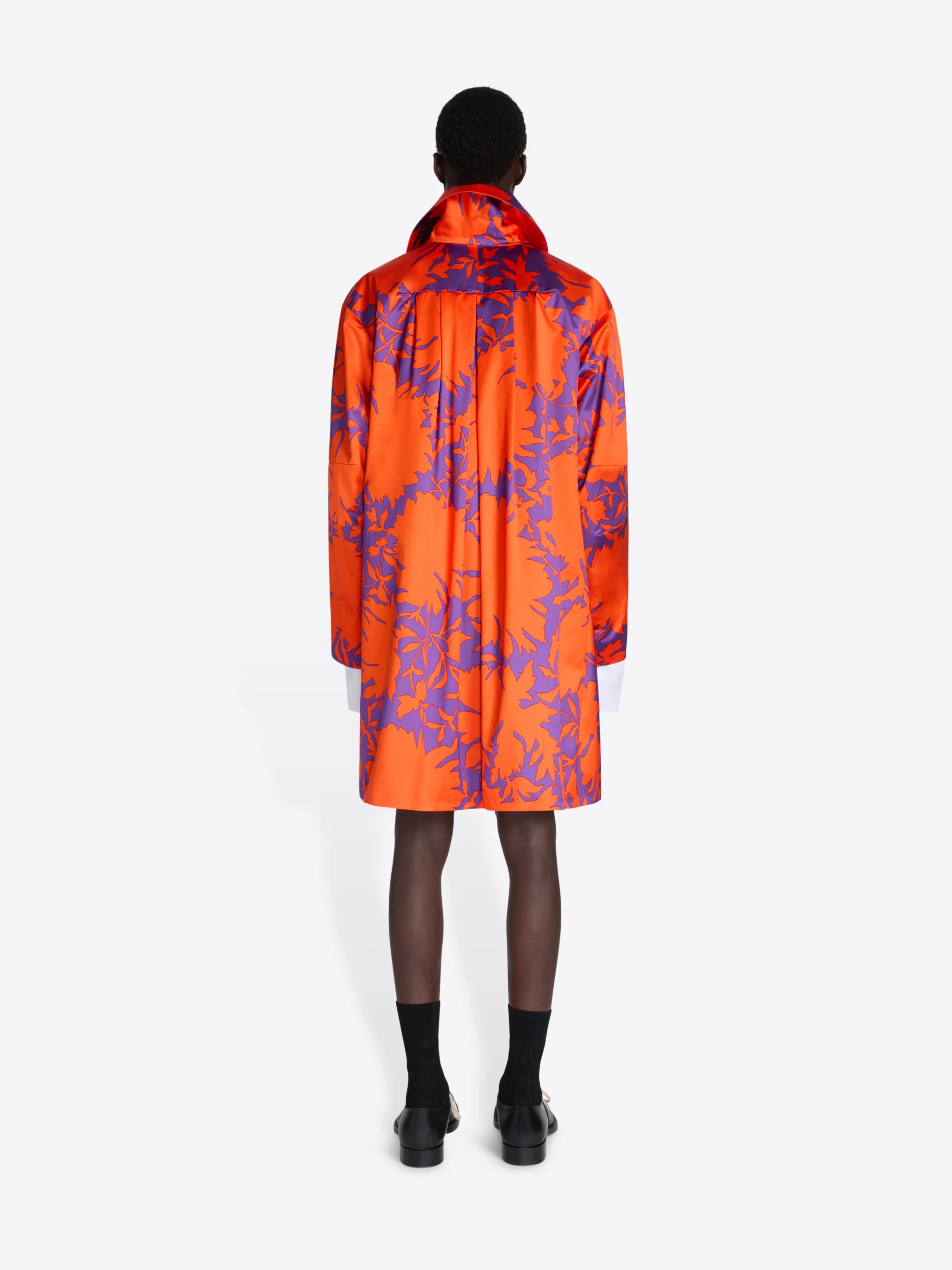 Printed satin coat