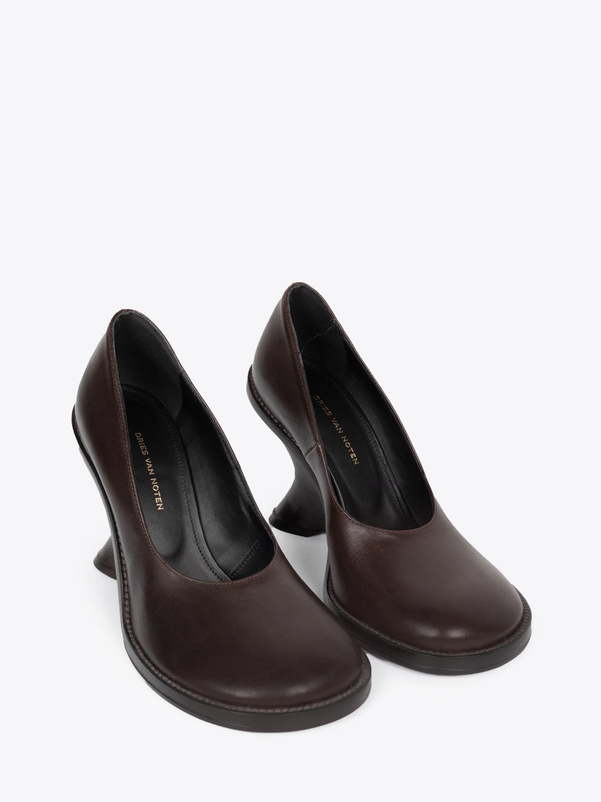 Leather wedge pumps