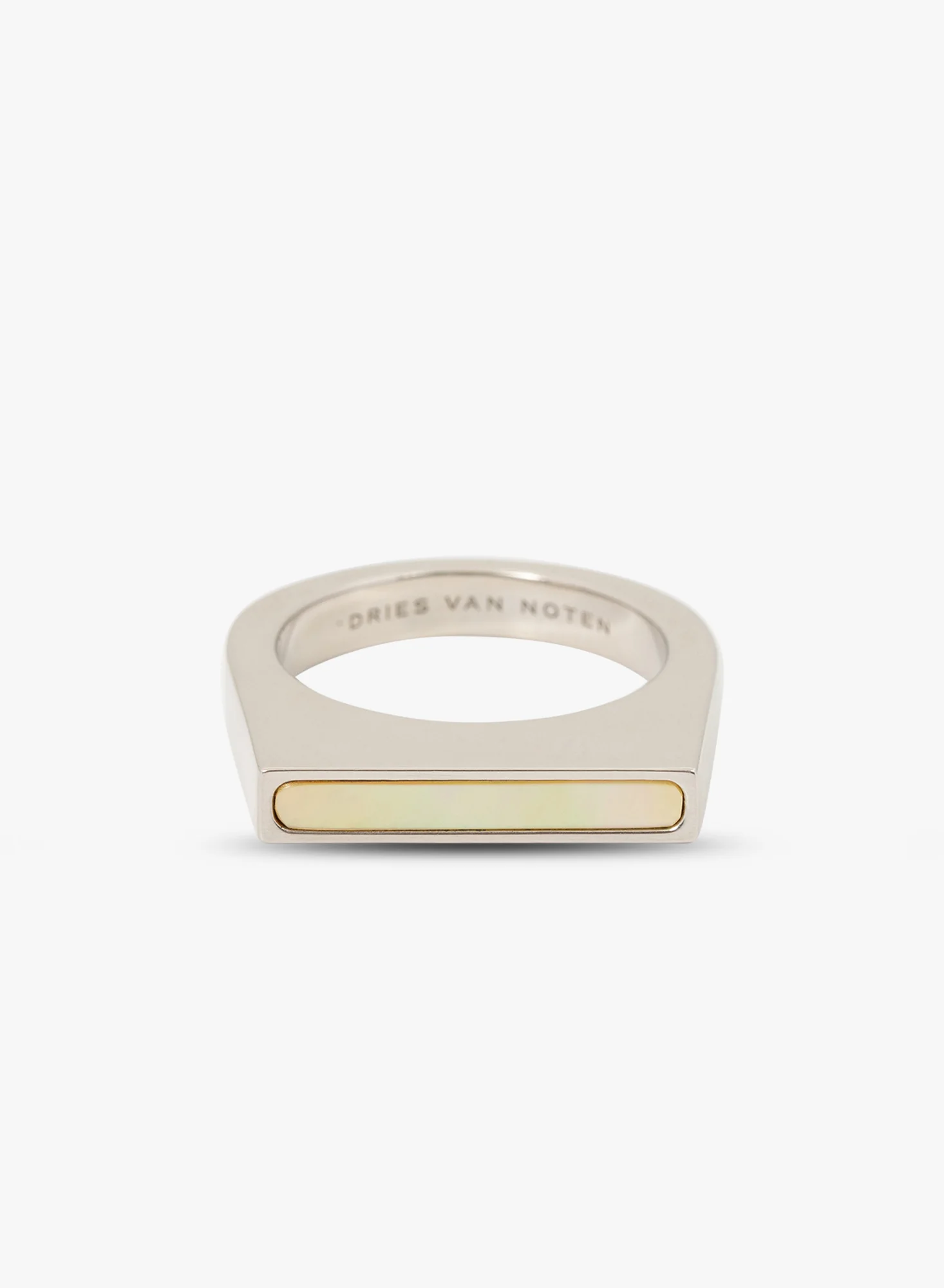 3441-thin-signet-ring-3.webp Thin signet ring