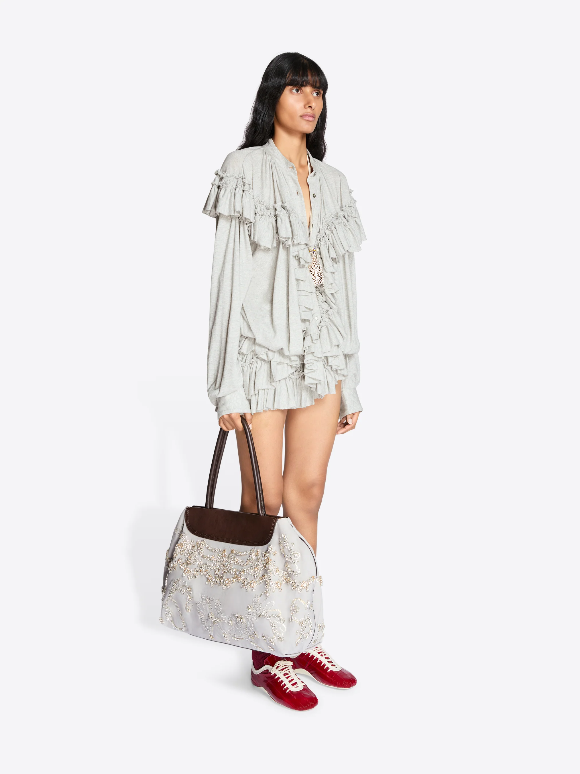 345-embroidered-shoulder-bag-6.webp Embroidered shoulder bag