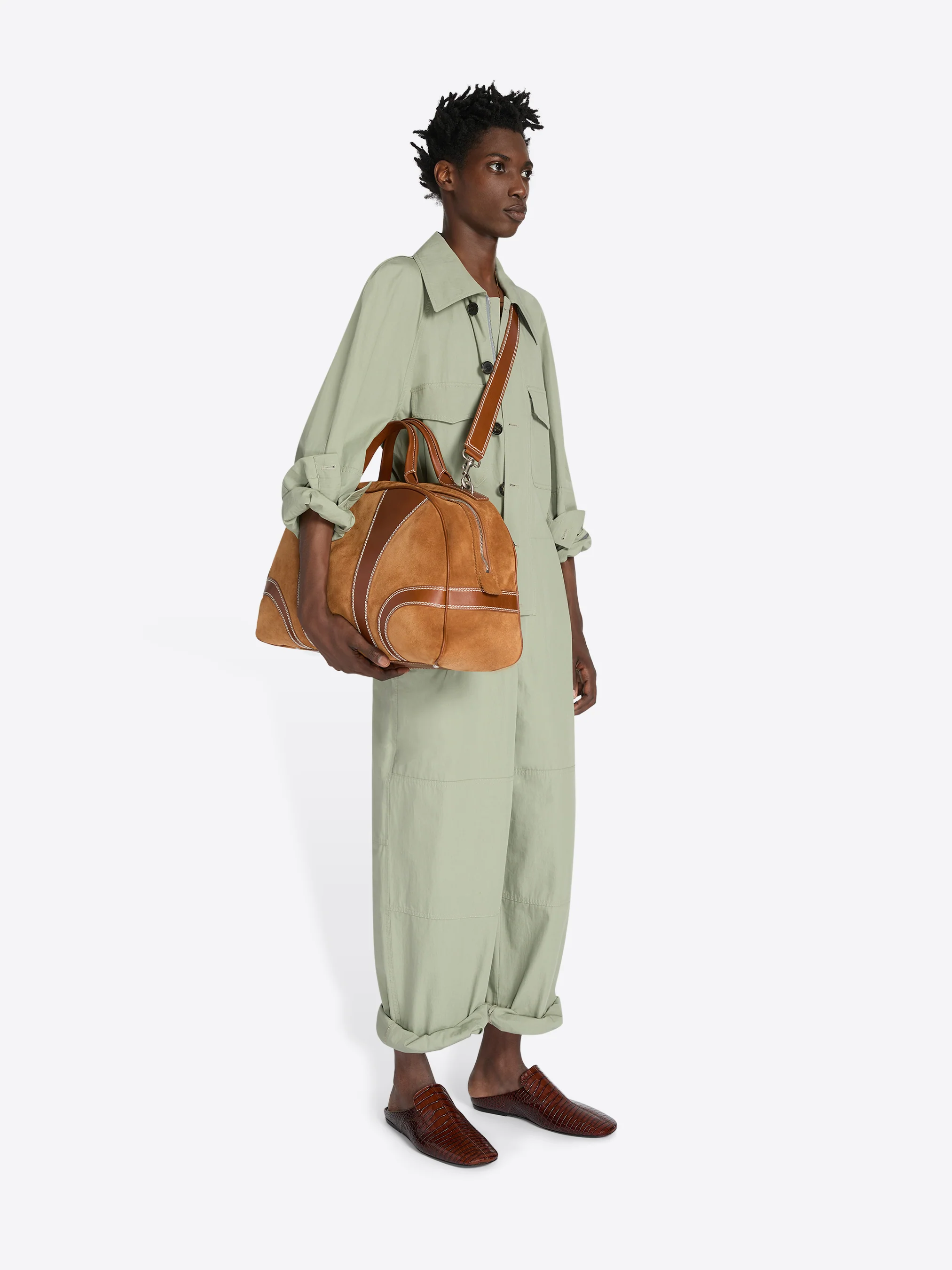 3580-suede-duffle-bag-12.webp Suede duffle bag