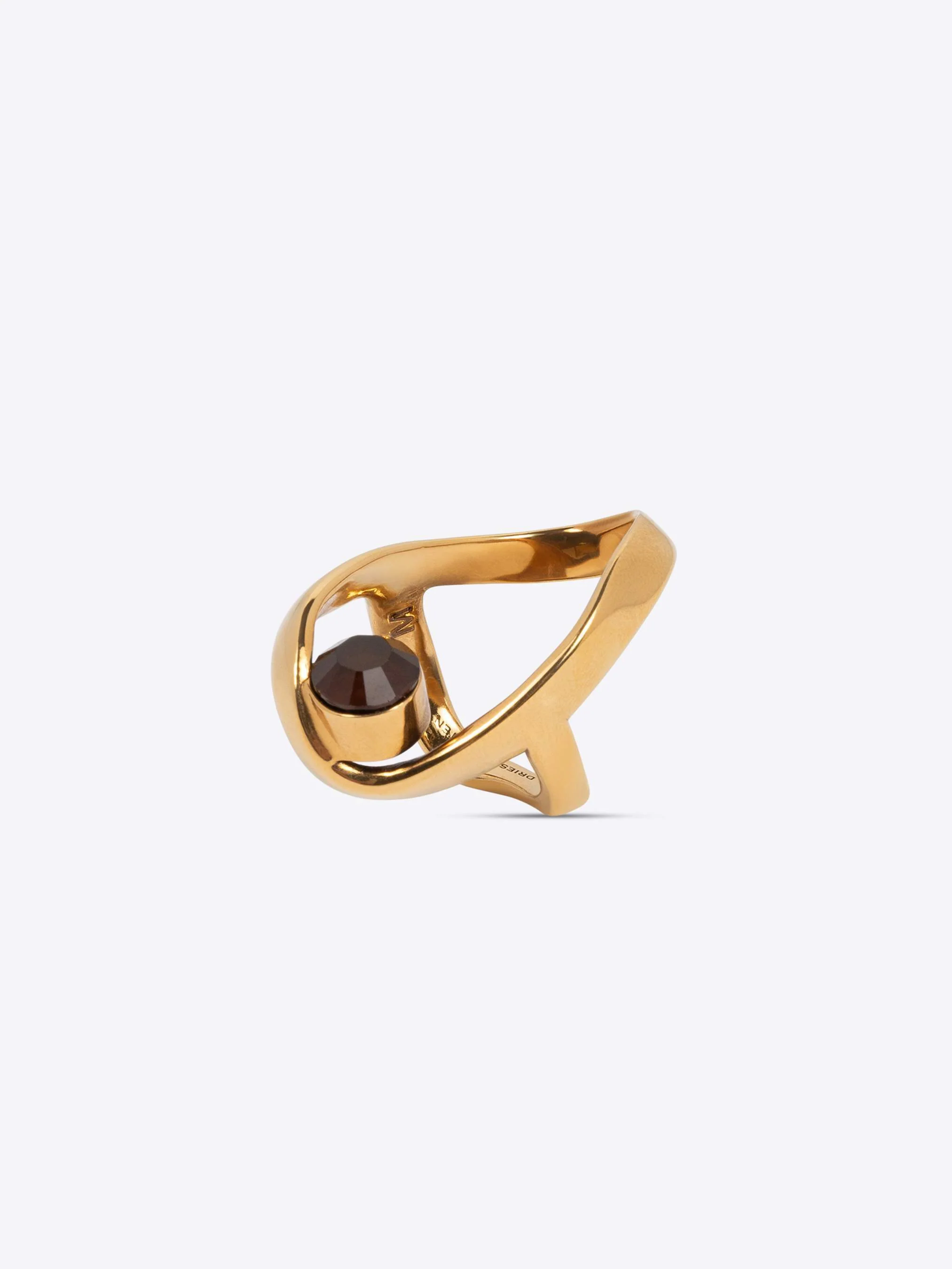 Waved jewel ring