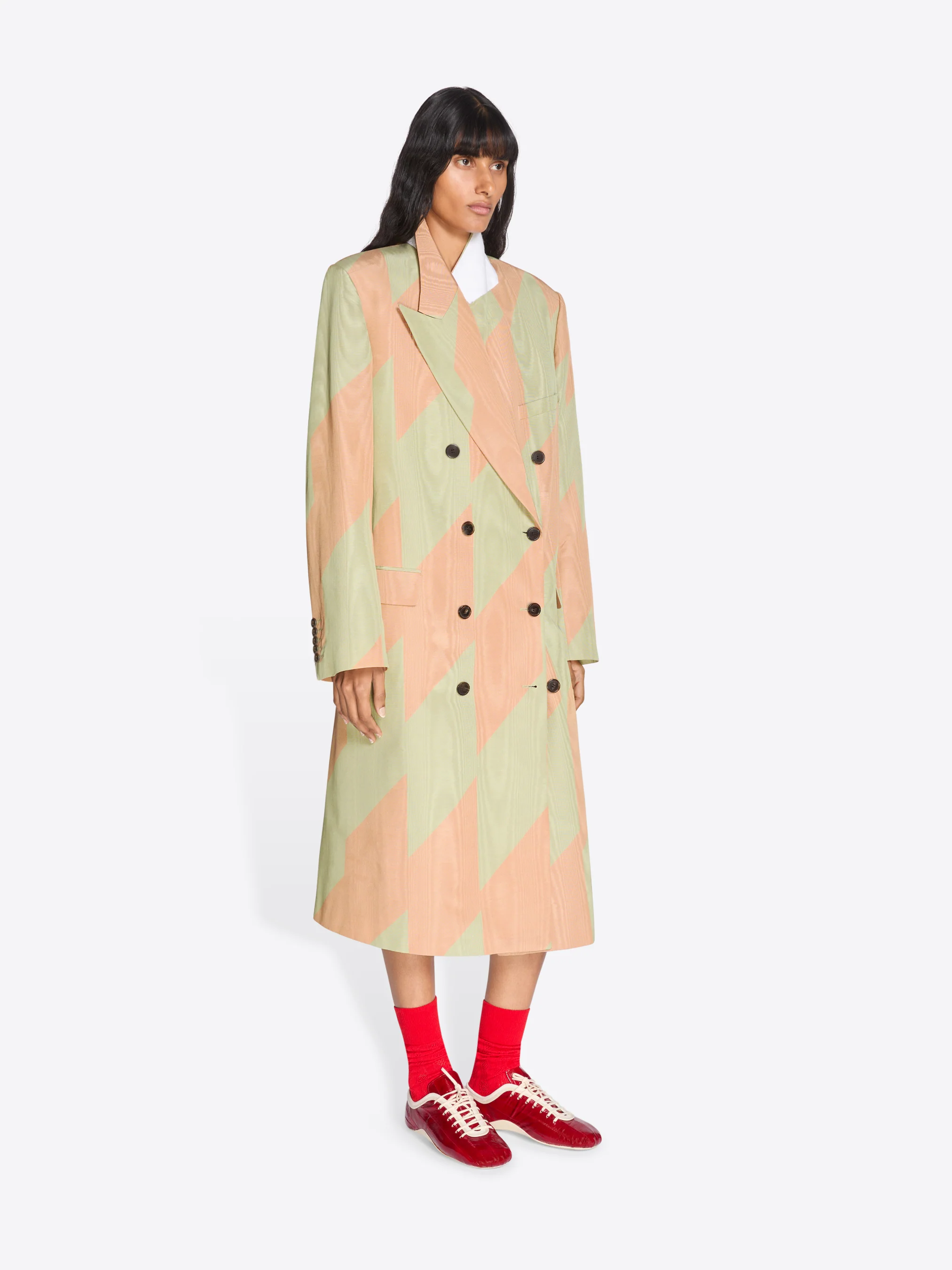 3756-oversized-moire-coat-3.webp Oversized moiré coat