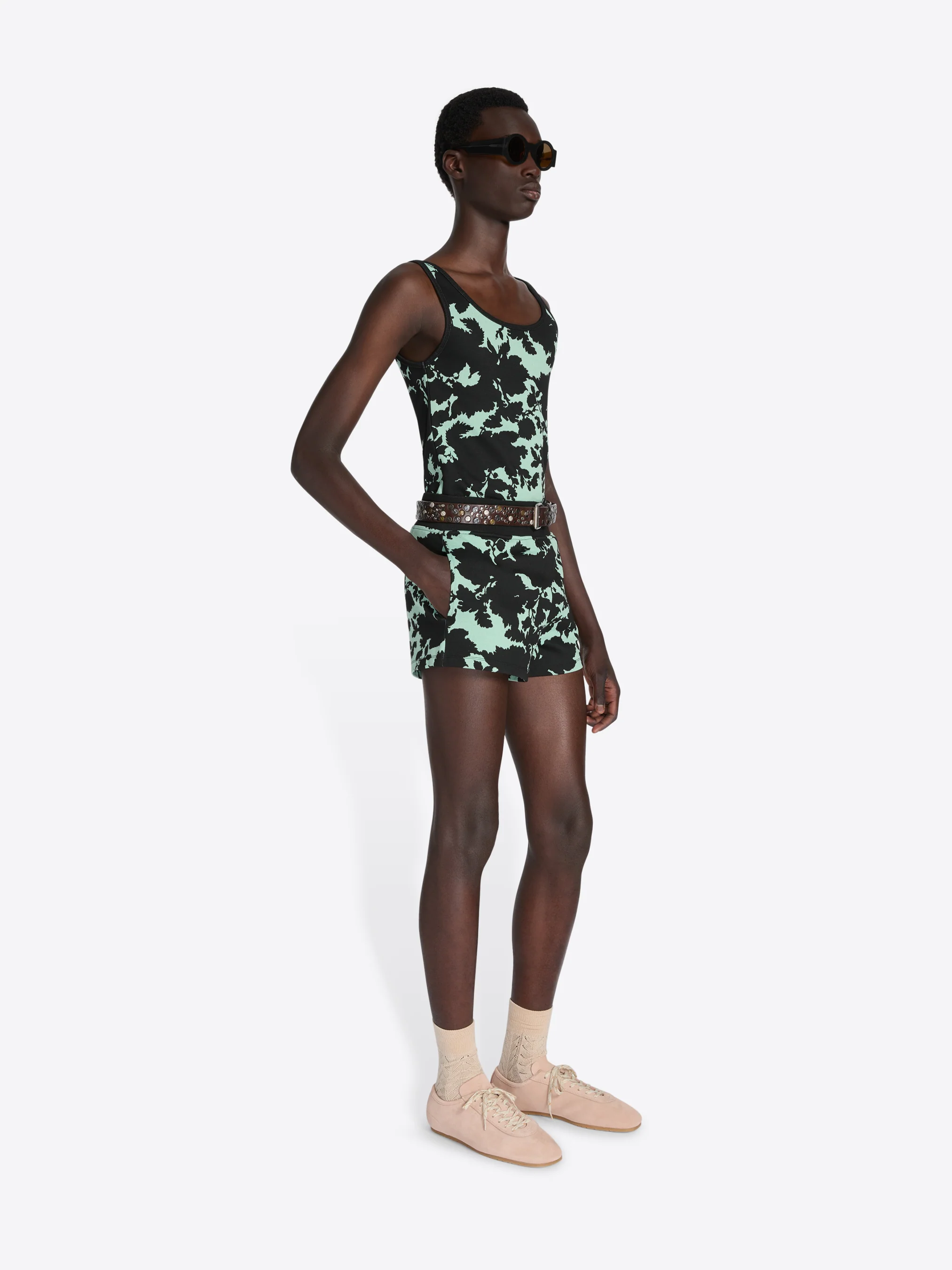 Ribbed jacquard shorts