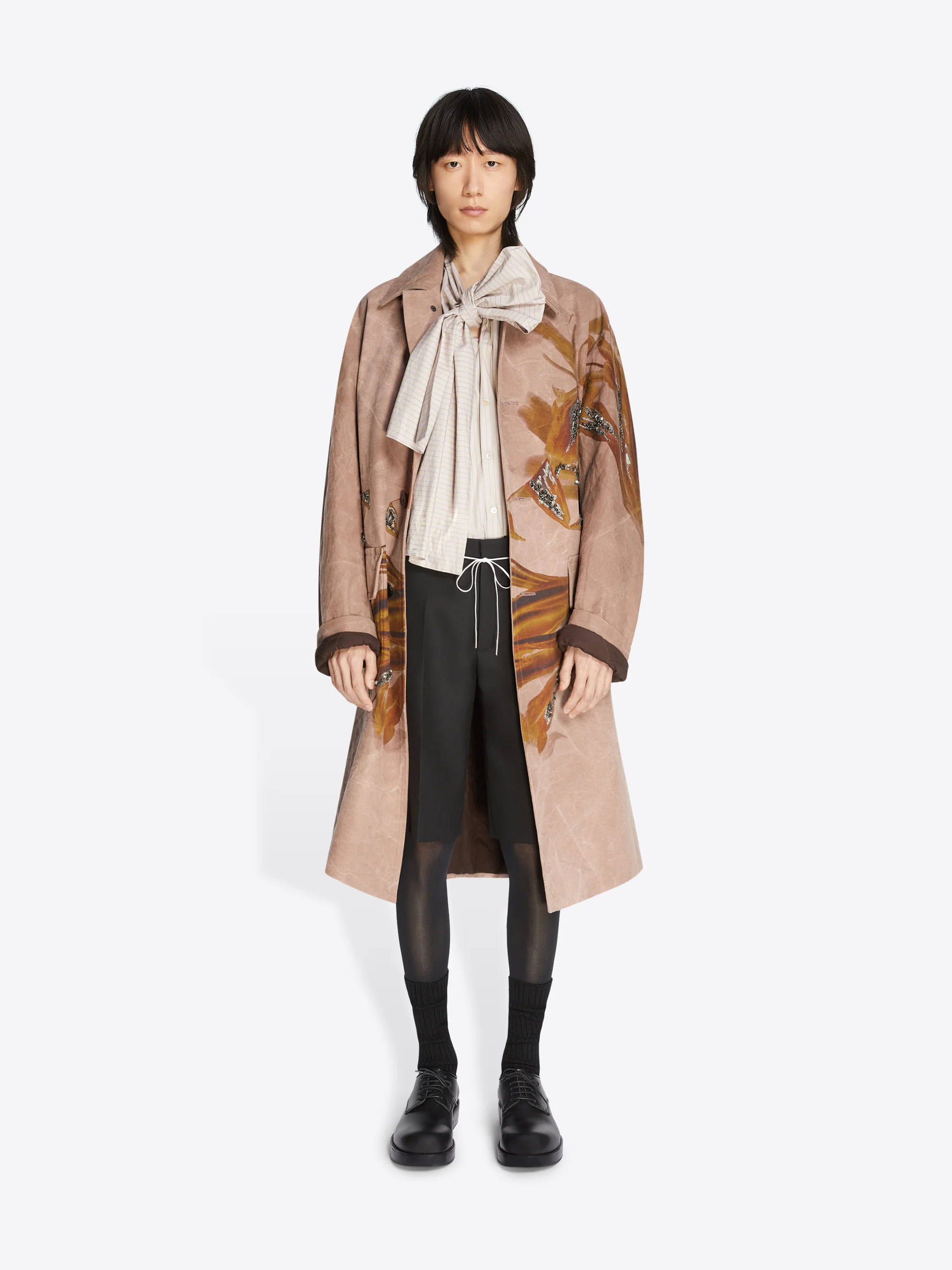 476-embroidered-mac-2.webp Embroidered mac