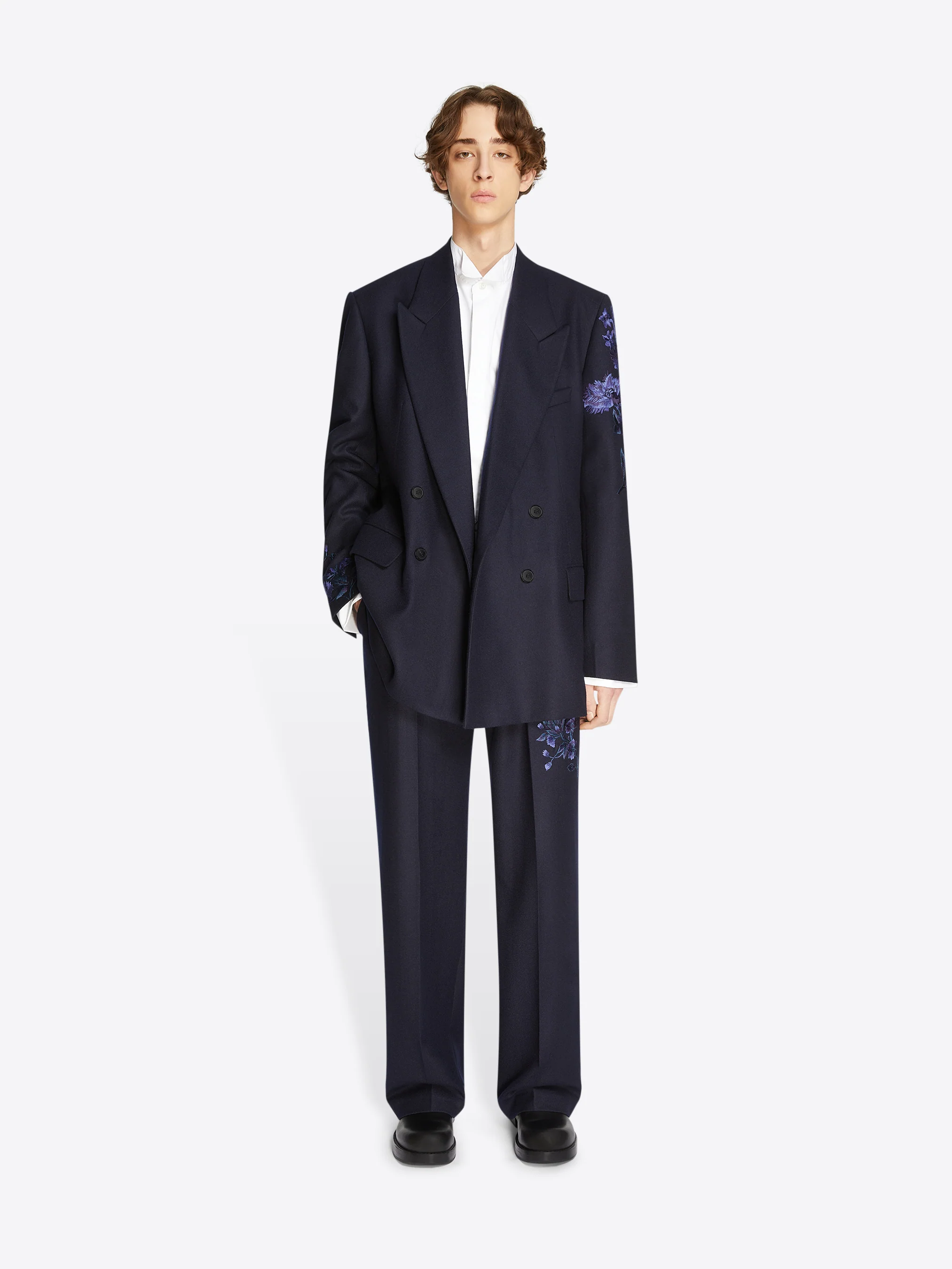 Embroidered wool blazer