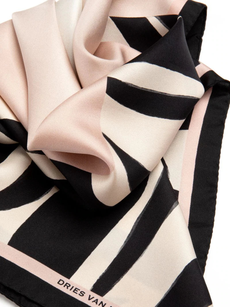 562-foulard-rosa-carnivora-2.jpg Foulard Rosa Carnivora
