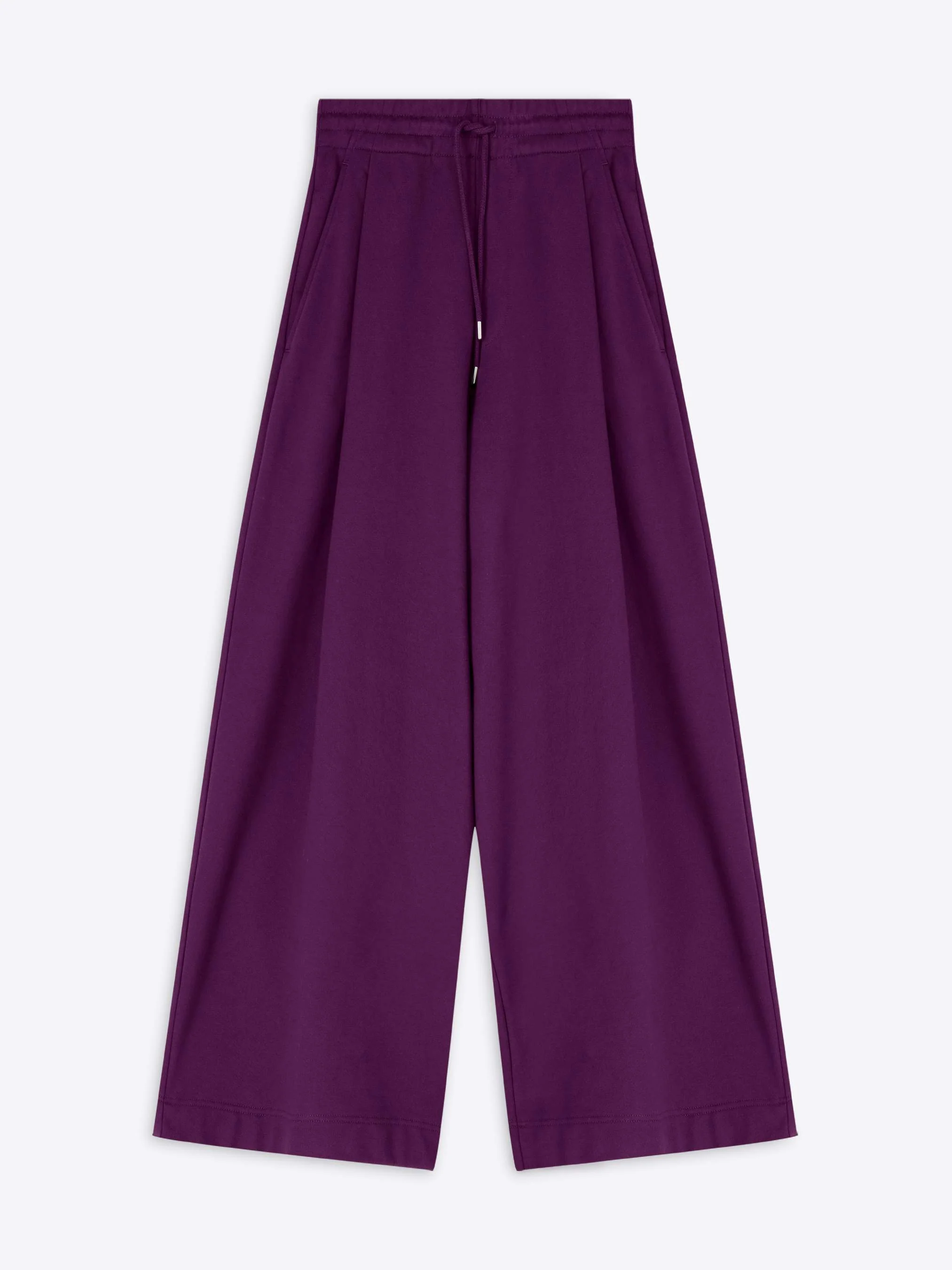 Loose sweatpants