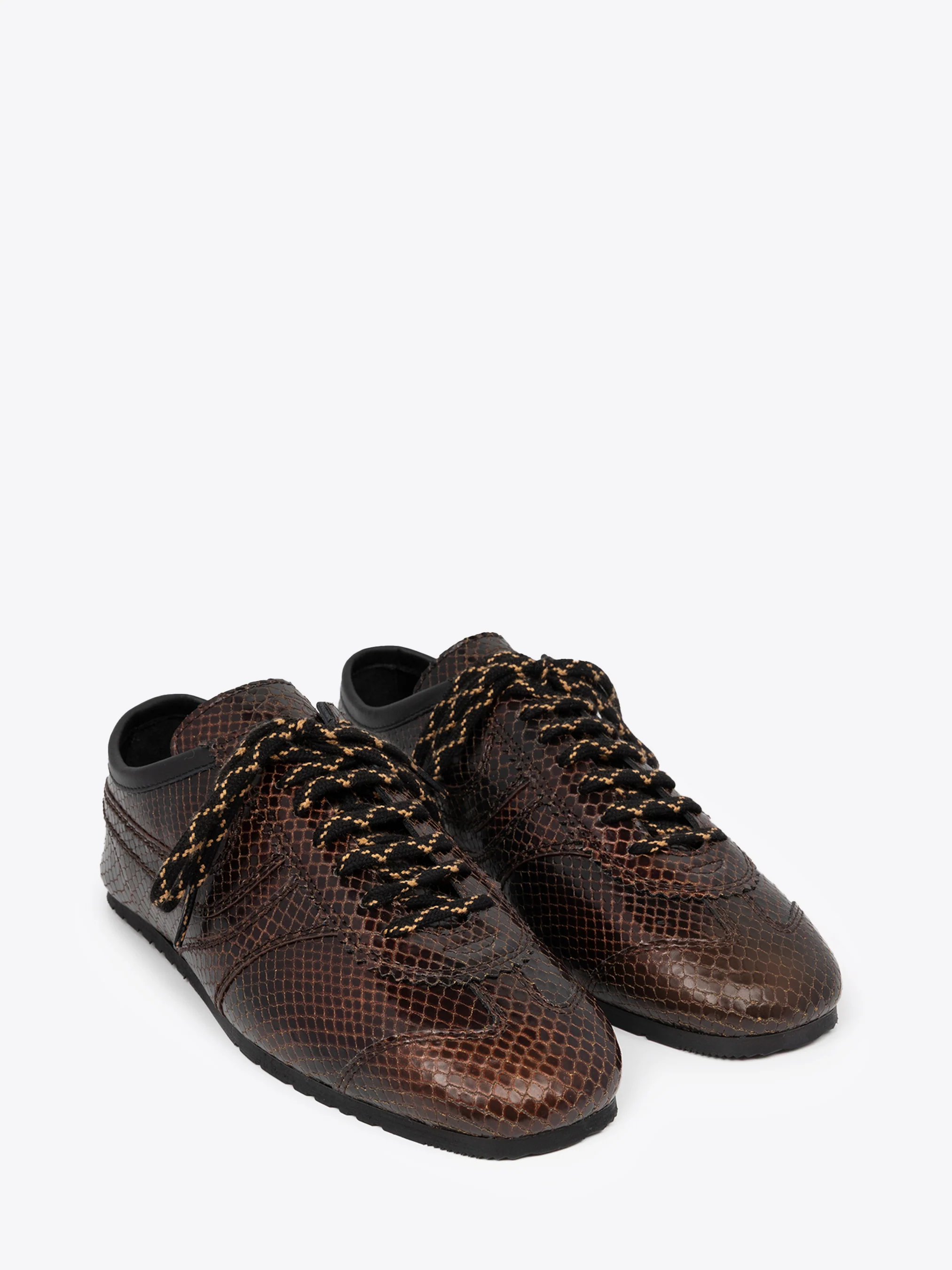 Leather sneakers